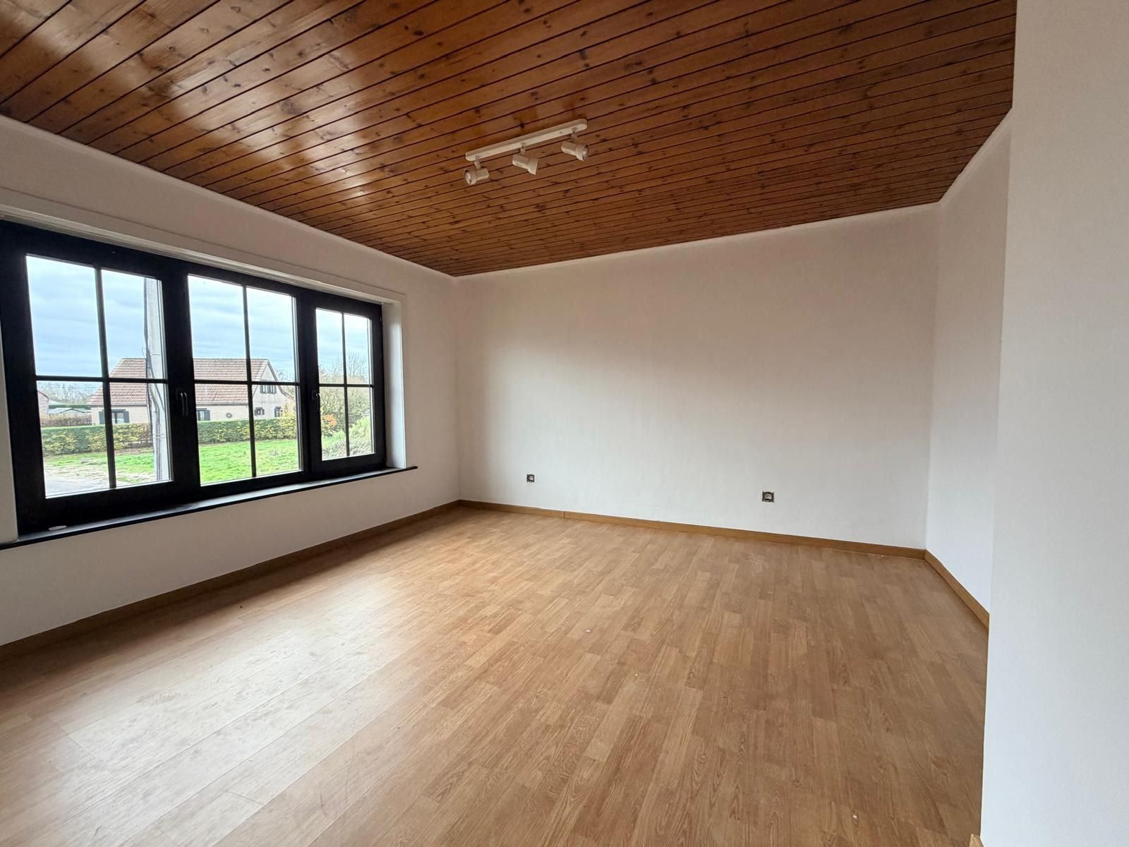 Woning te huur met 3 slaapkamers foto 14