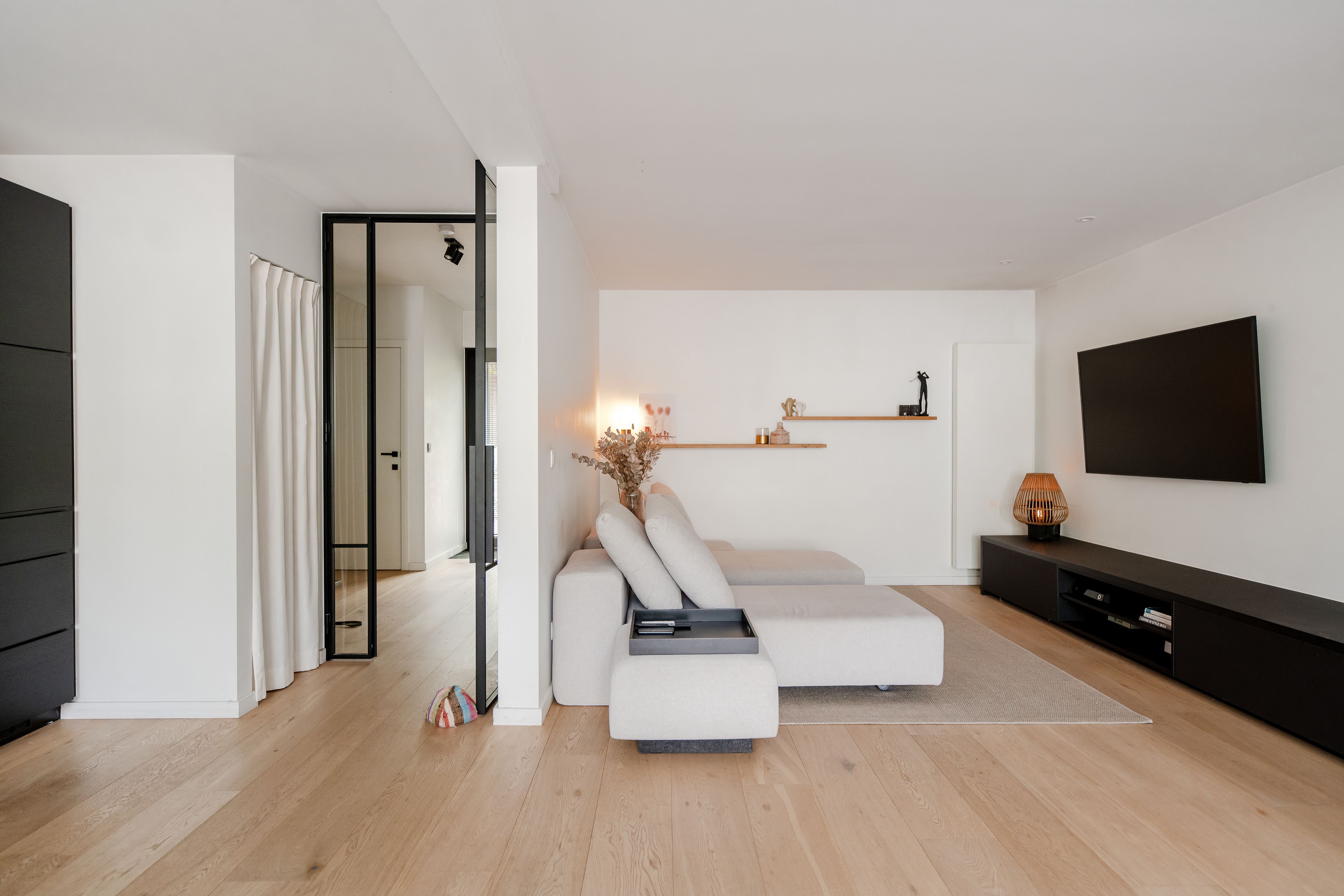 Feelgood woning met 4 slpks, 2 badk en prachtige tuin foto 21