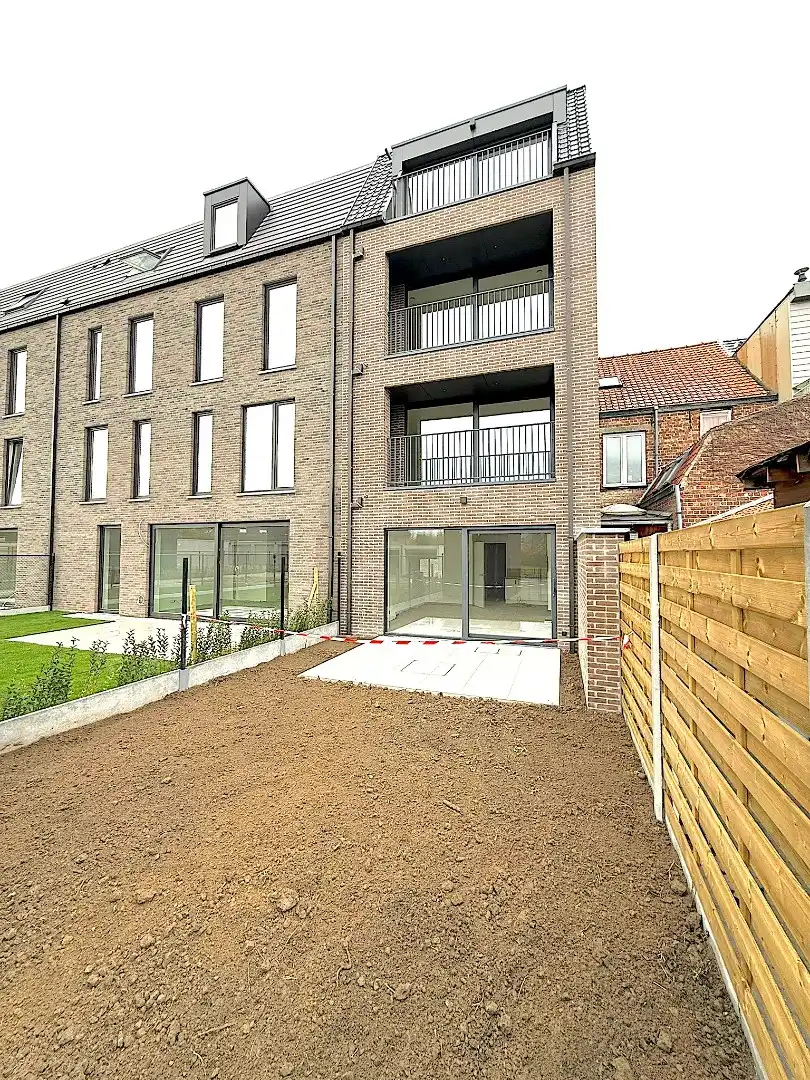 Tuinappartement met parking te Sint-Andries - 1 slpk foto 7