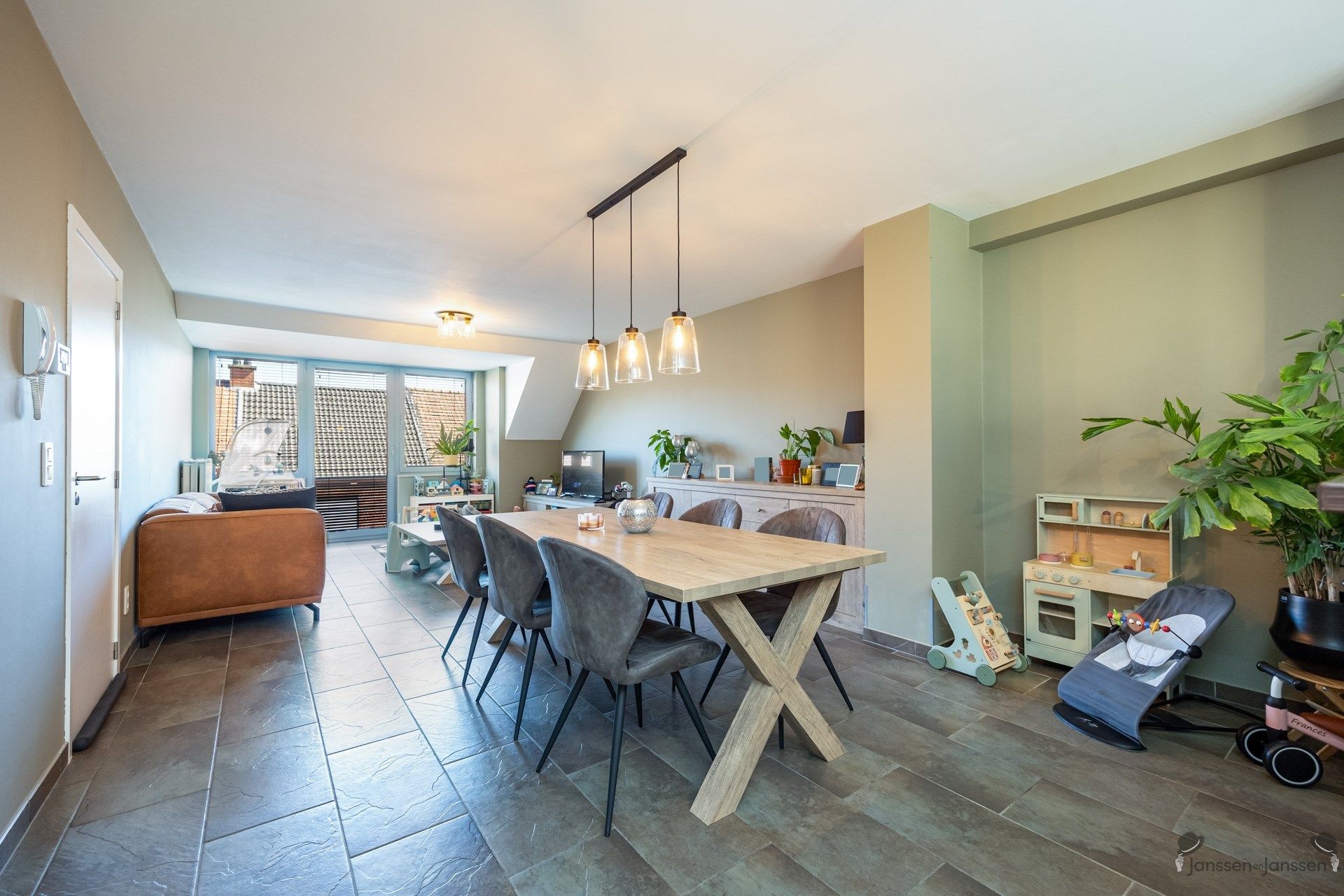 appartement met 3 slaapkamers foto 3