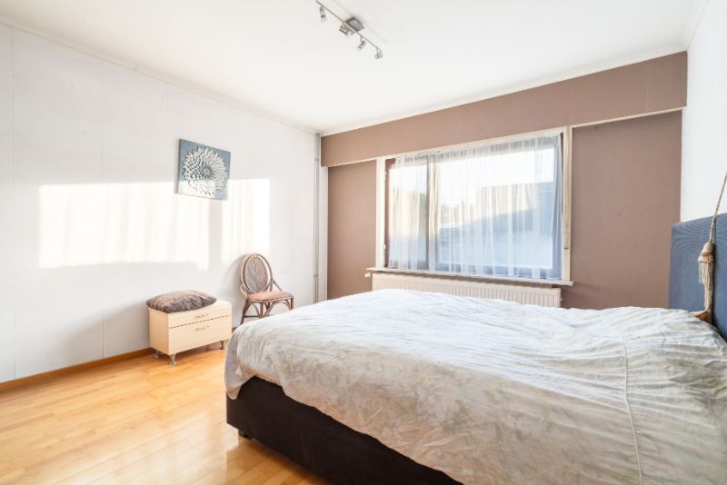 Woning met magazijn op 1174m² foto 8