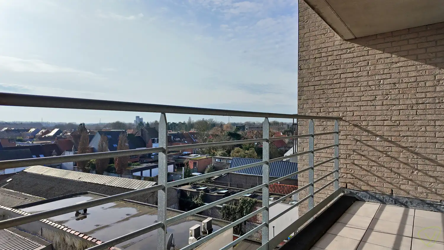 Lichtrijk appartement met panoramisch uitzicht op de Markt van Eeklo! foto 23