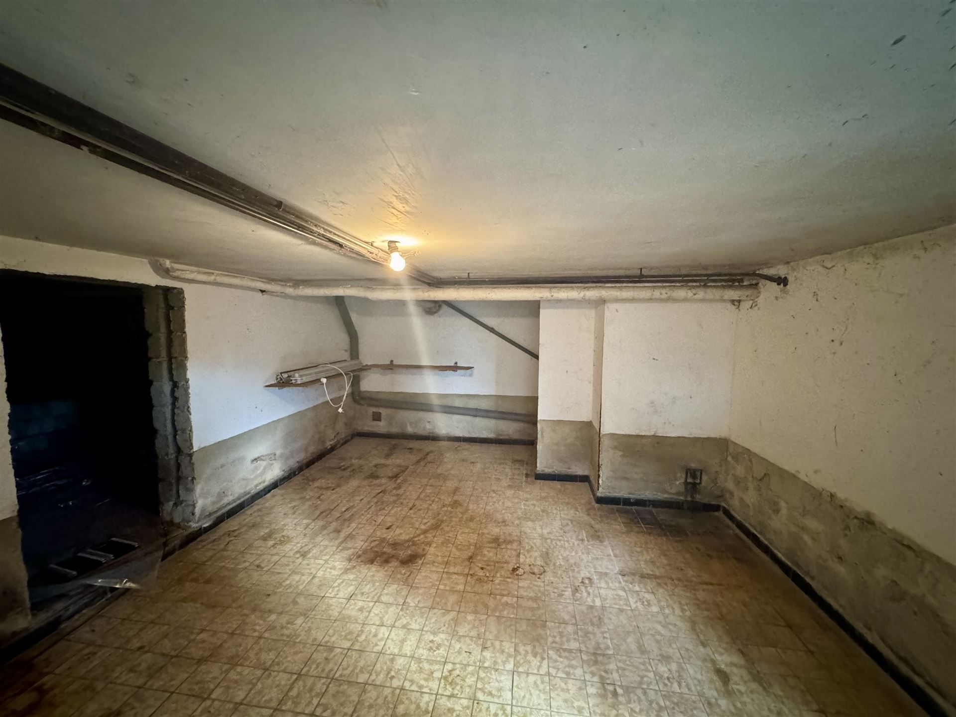 Vrijstaande splitlevelwoning met tuin te Meeswijk. foto 15