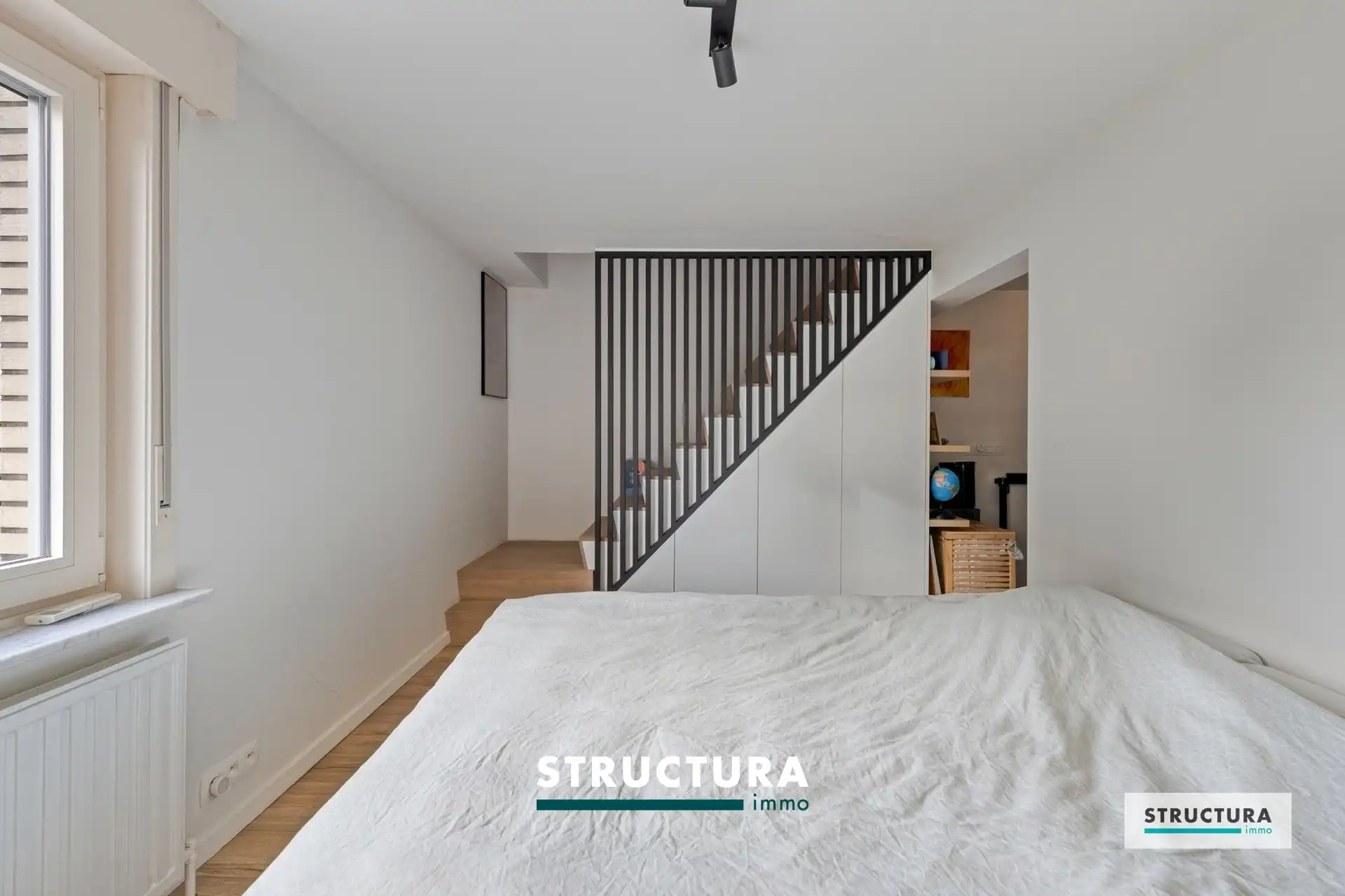 Volledig gerenoveerde woning op rustige ligging omgeven door groen! foto 19