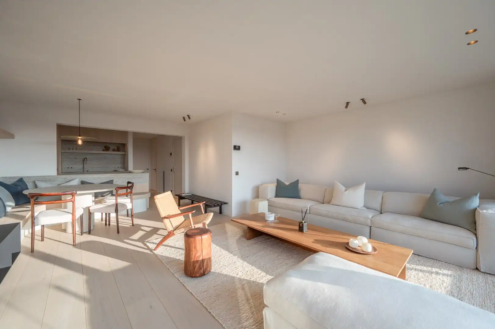 Hoogwaardig afgewerkt appartement op de Kustlaan in het Zoute foto 5