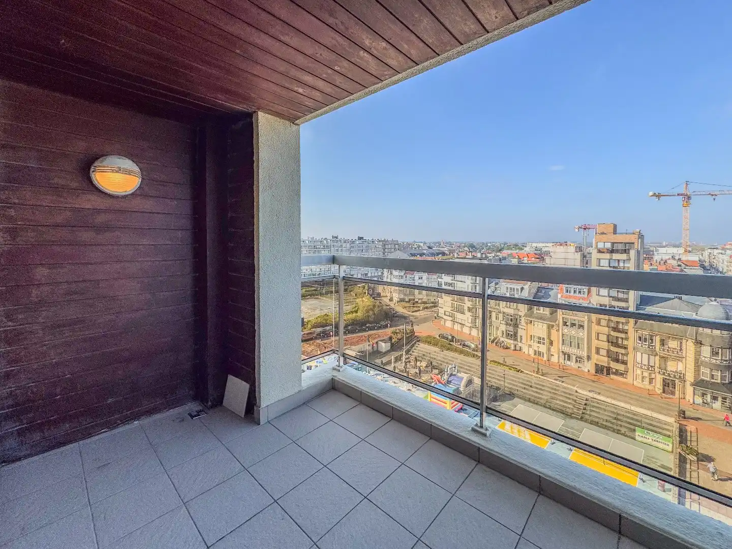 Zongericht appartement met zeezicht op de 8e verdieping. foto 14