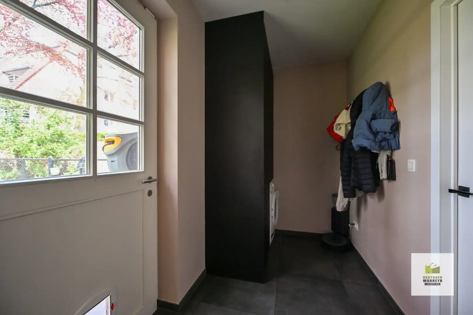 Recente energiezuinige woning met 3 slaapkamers, garage en tuin in doodlopende straat te Oedelem foto 10
