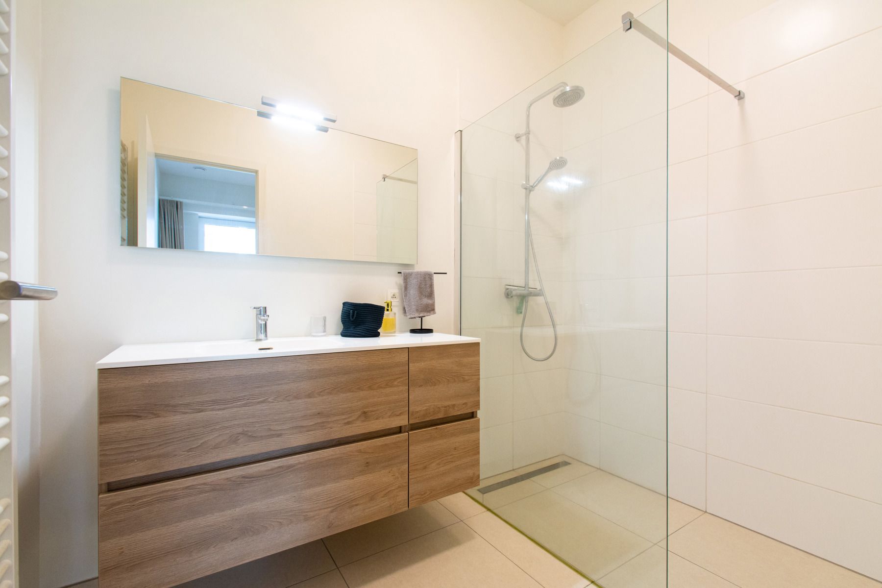 2 slaapkamer gemeubeld app. met groot terrras foto 10