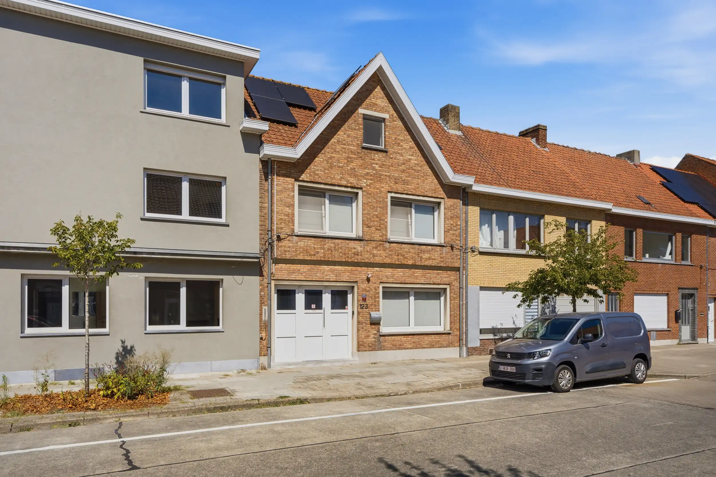 Verrassend ruime gezinswoning (5 slpk) met ruime tuin foto 24