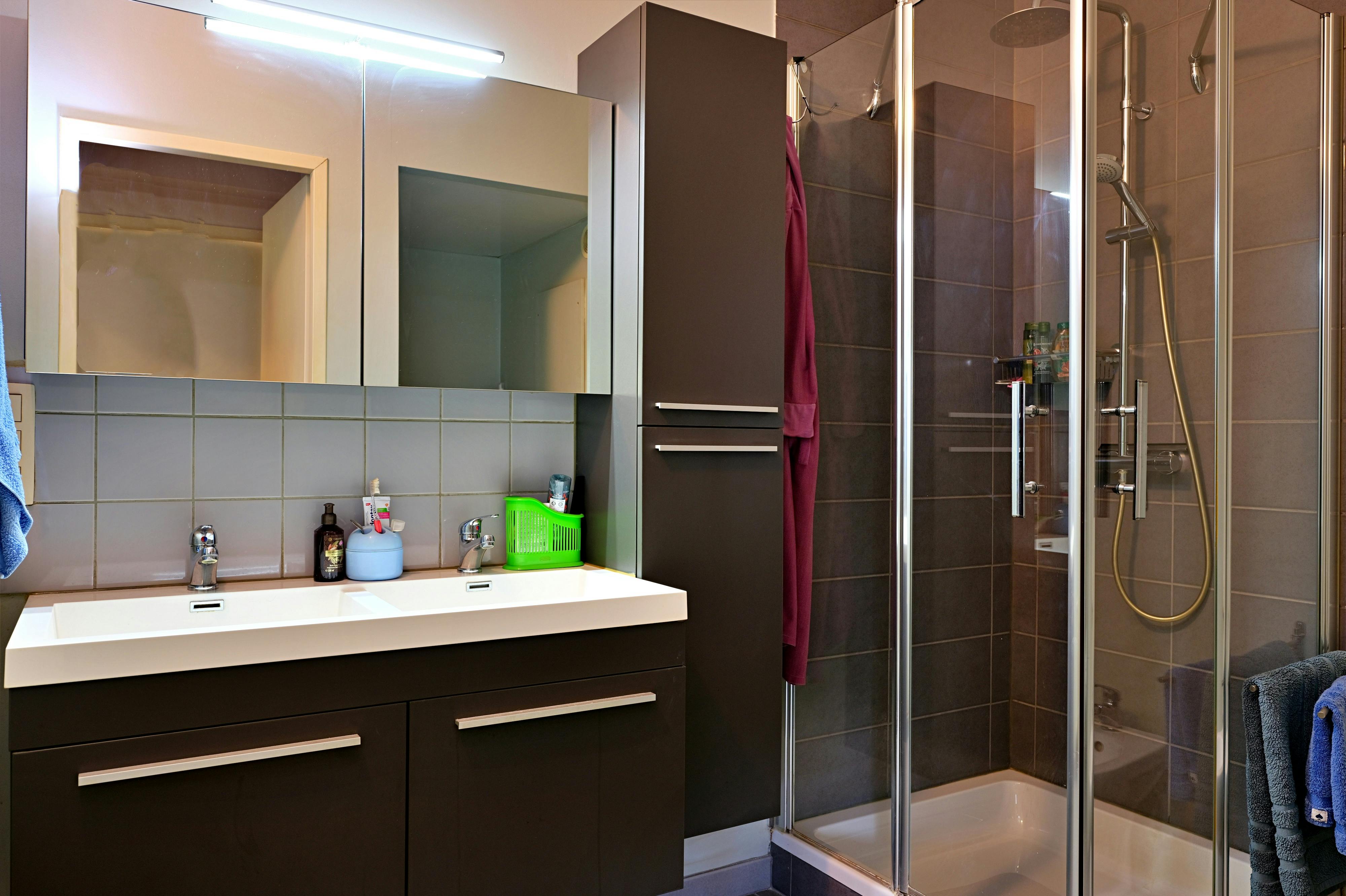 Instapklaar hoekappartement met ruim terras nabij Brugge centrum  foto 4