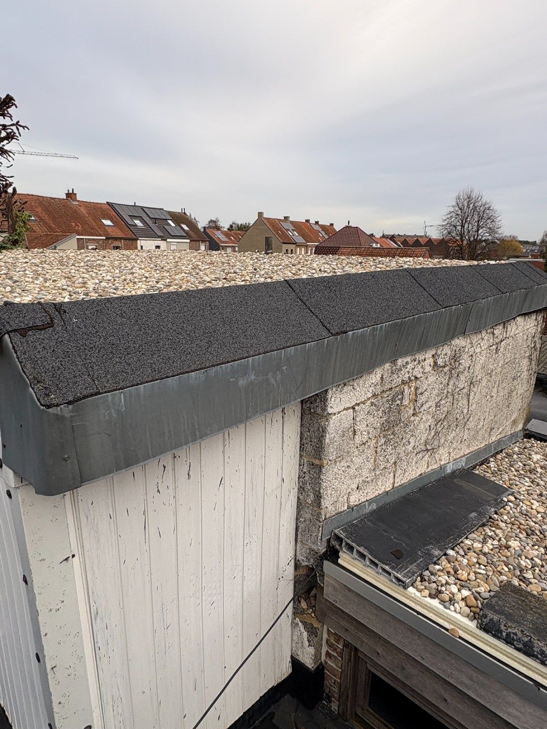 Verrassend aangename woning nabij het centrum van Kuurne met tuin en garage. foto 13