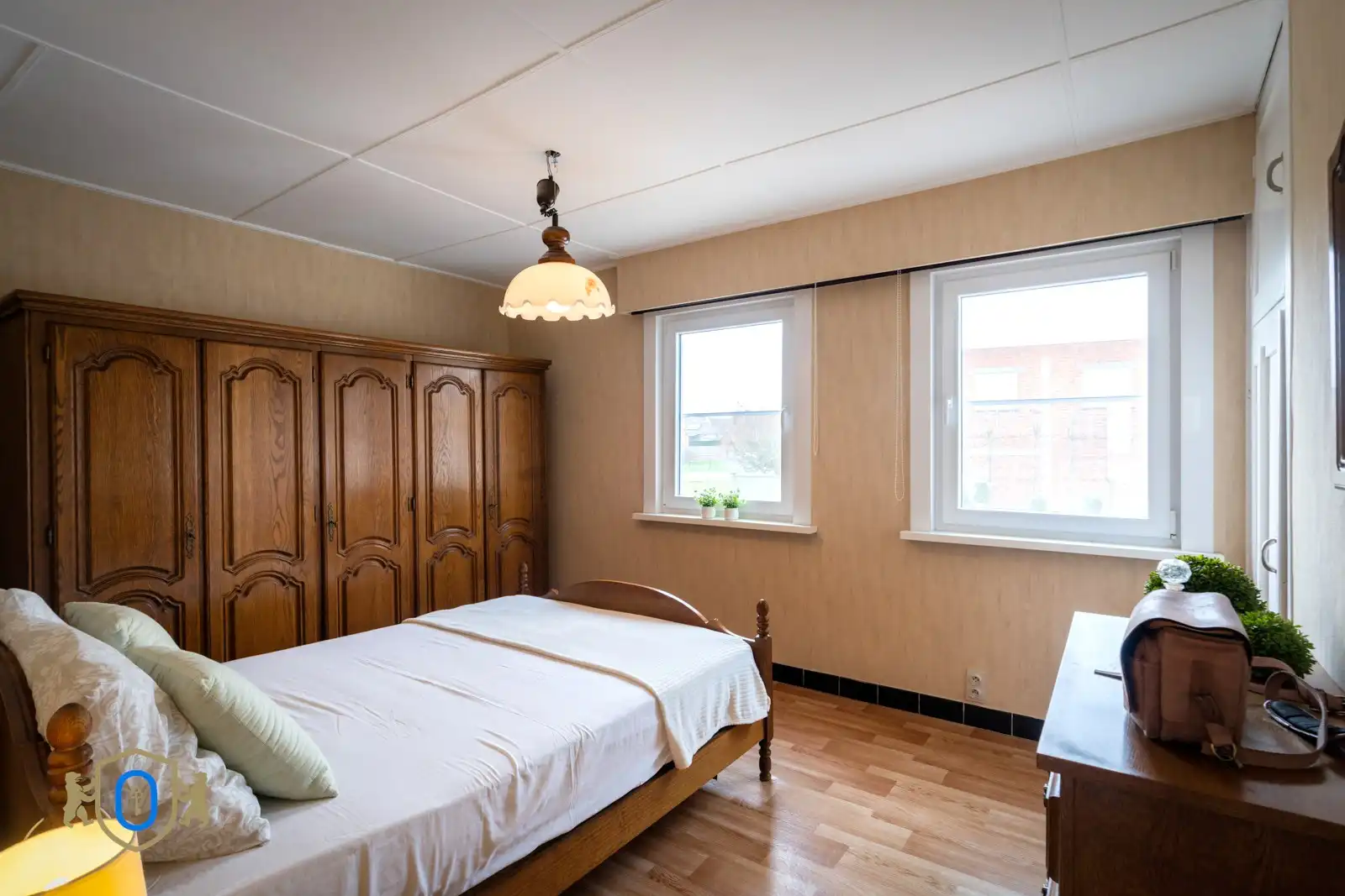 Halfopen 3-slpkr woning met tuin & garage foto 23