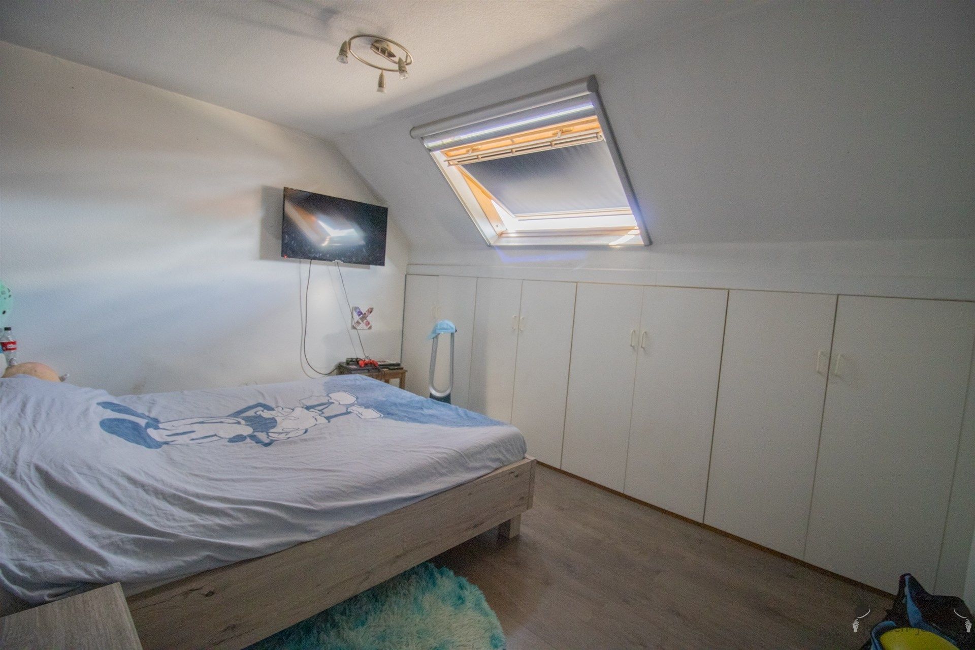 Gerenoveerde instapklare woning met 4 slaapkamers foto 10