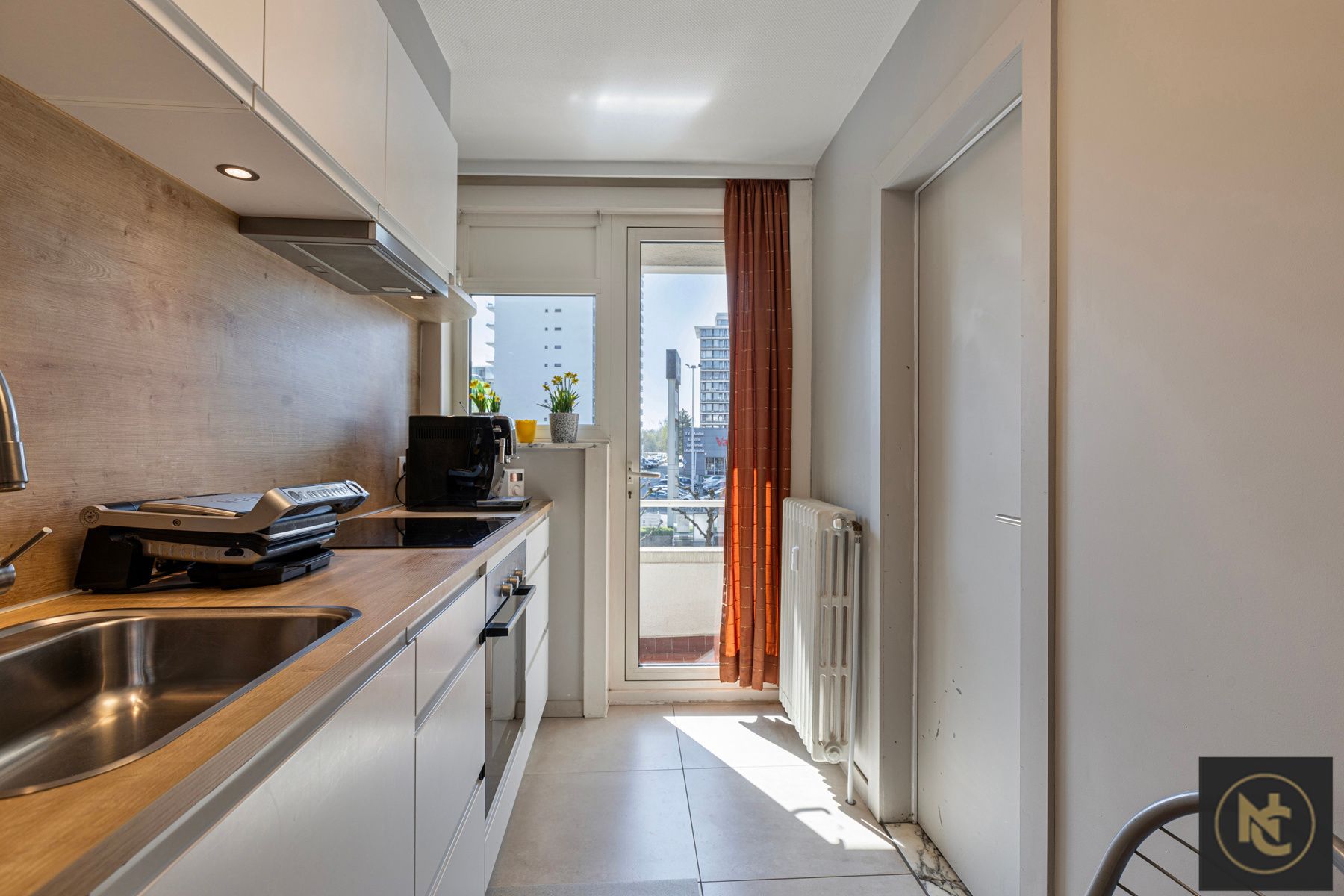 Sfeervol appartement met 2 slaapkamers foto 6