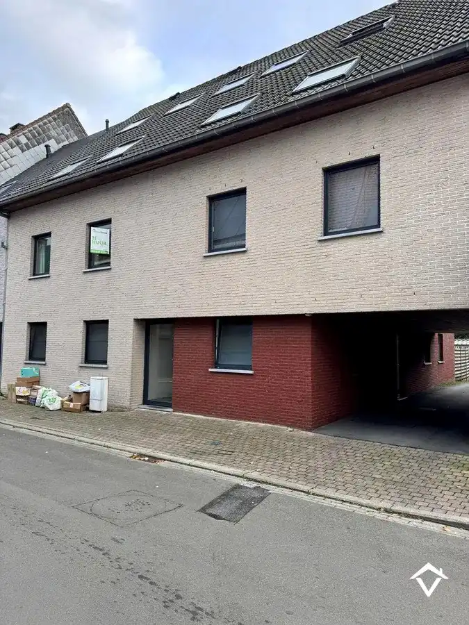 Instapklaar appartement met 2 slaapkamers en garage te Torhout foto 23
