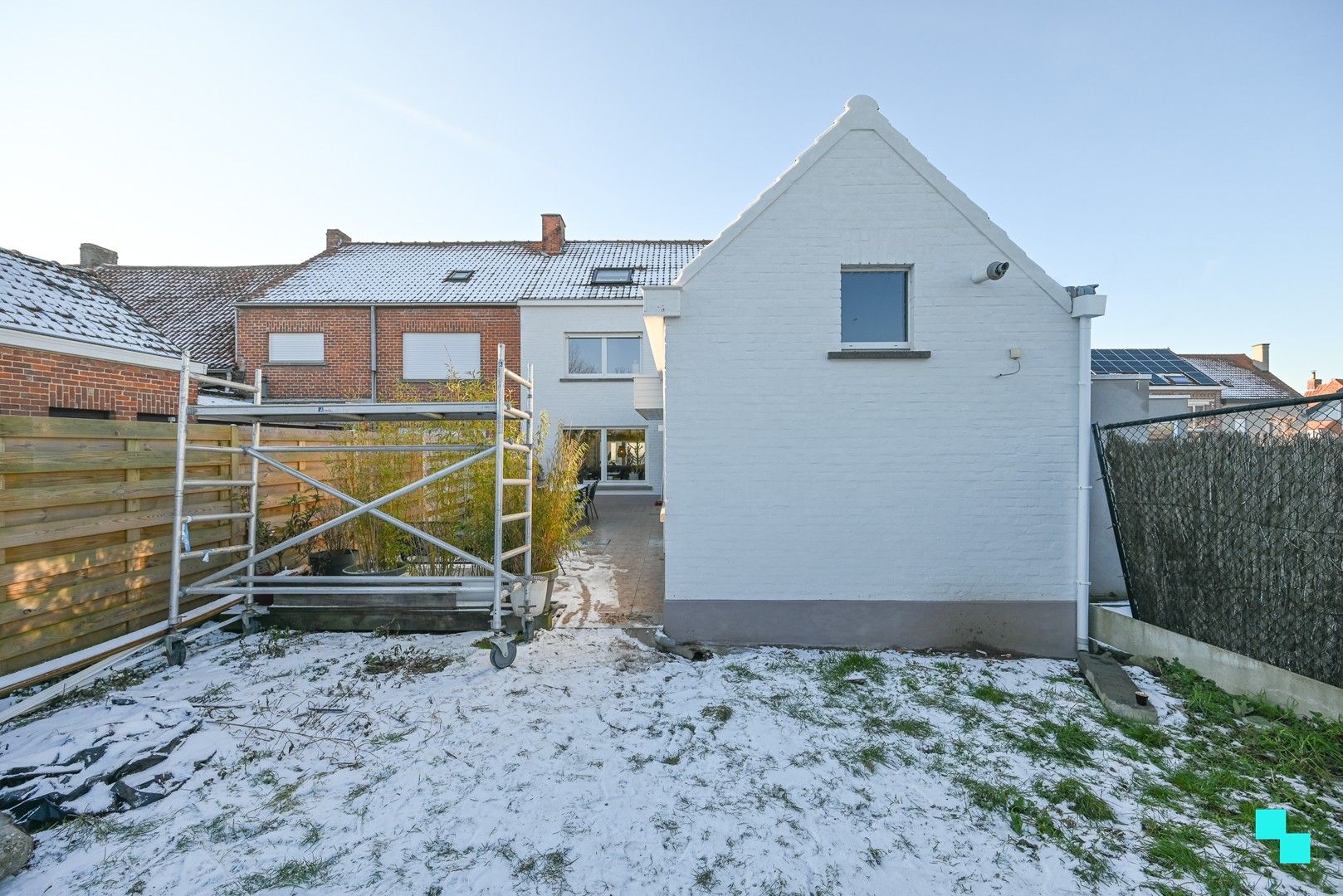 Instapklare ééngezinswoning met vier slaapkamers te Sint-Eloois-Winkel foto 17