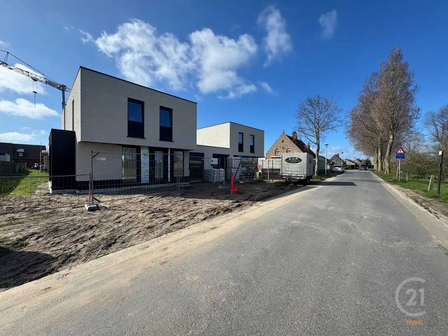 Moderne gezinswoningen met 3 ruime slaapkamers, 2 badkamers en inpandige garage! foto 6