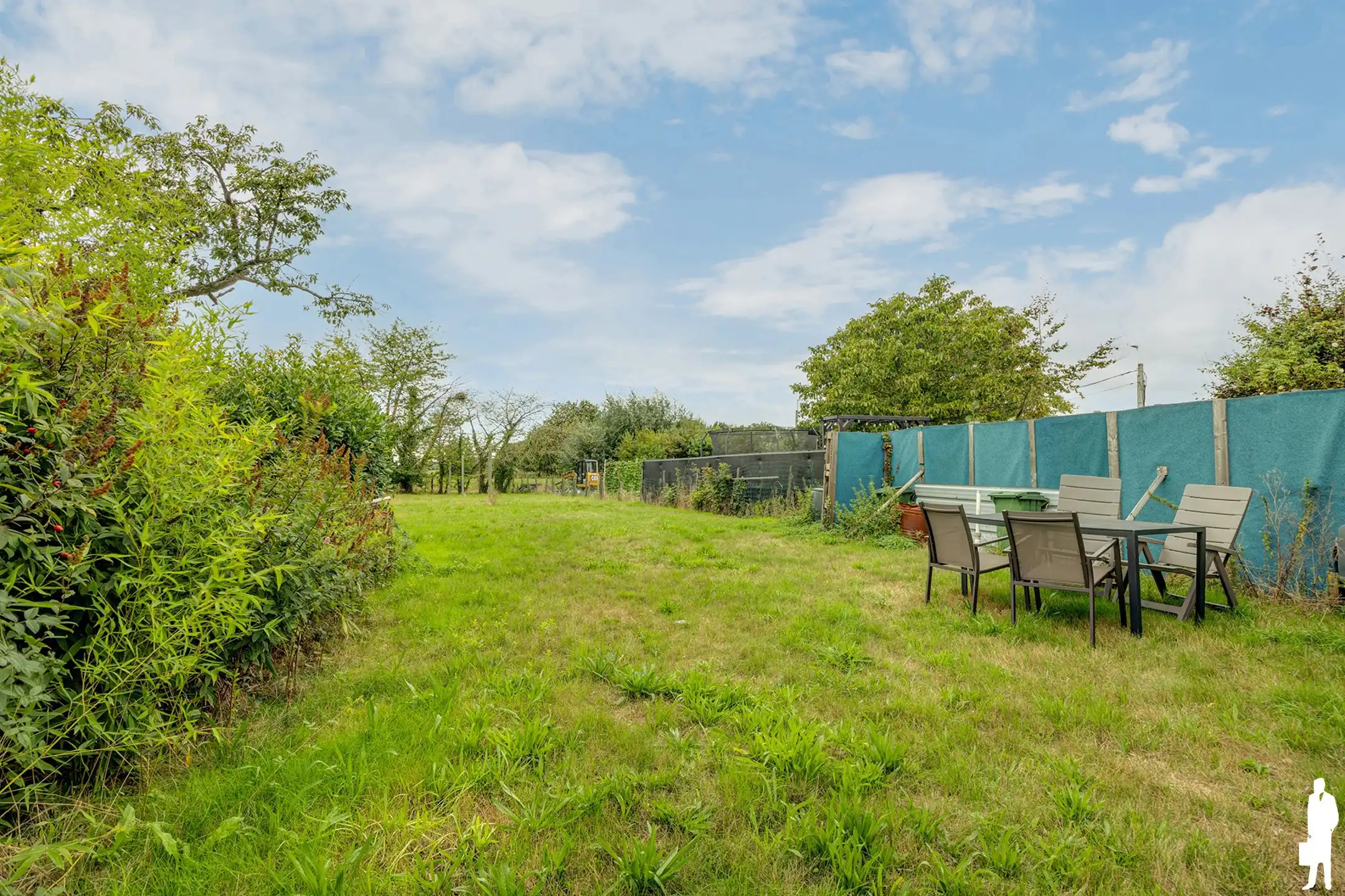 Woning met tal van mogelijkheden en prachtige uitgestrekte tuin foto 12