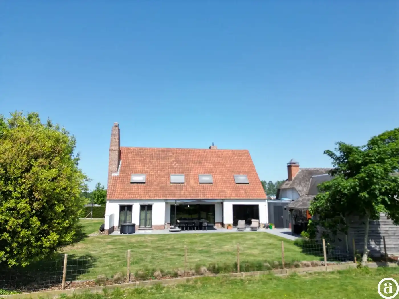 Charmante villa met zonnige tuin, op fietsafstand van het centrum en de zee foto 13