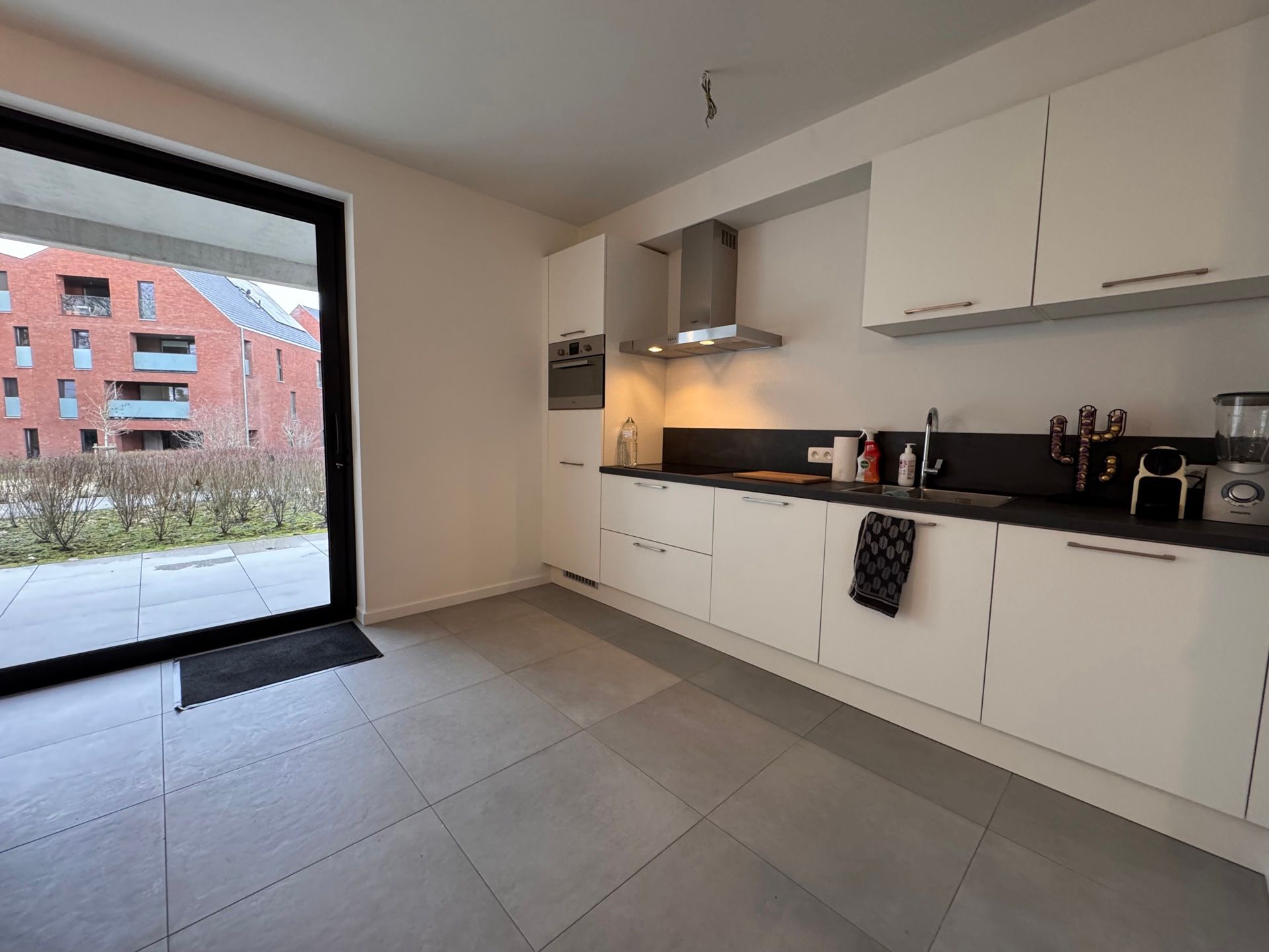 Energiezuinig gelijkvloers appartement met terras foto 4