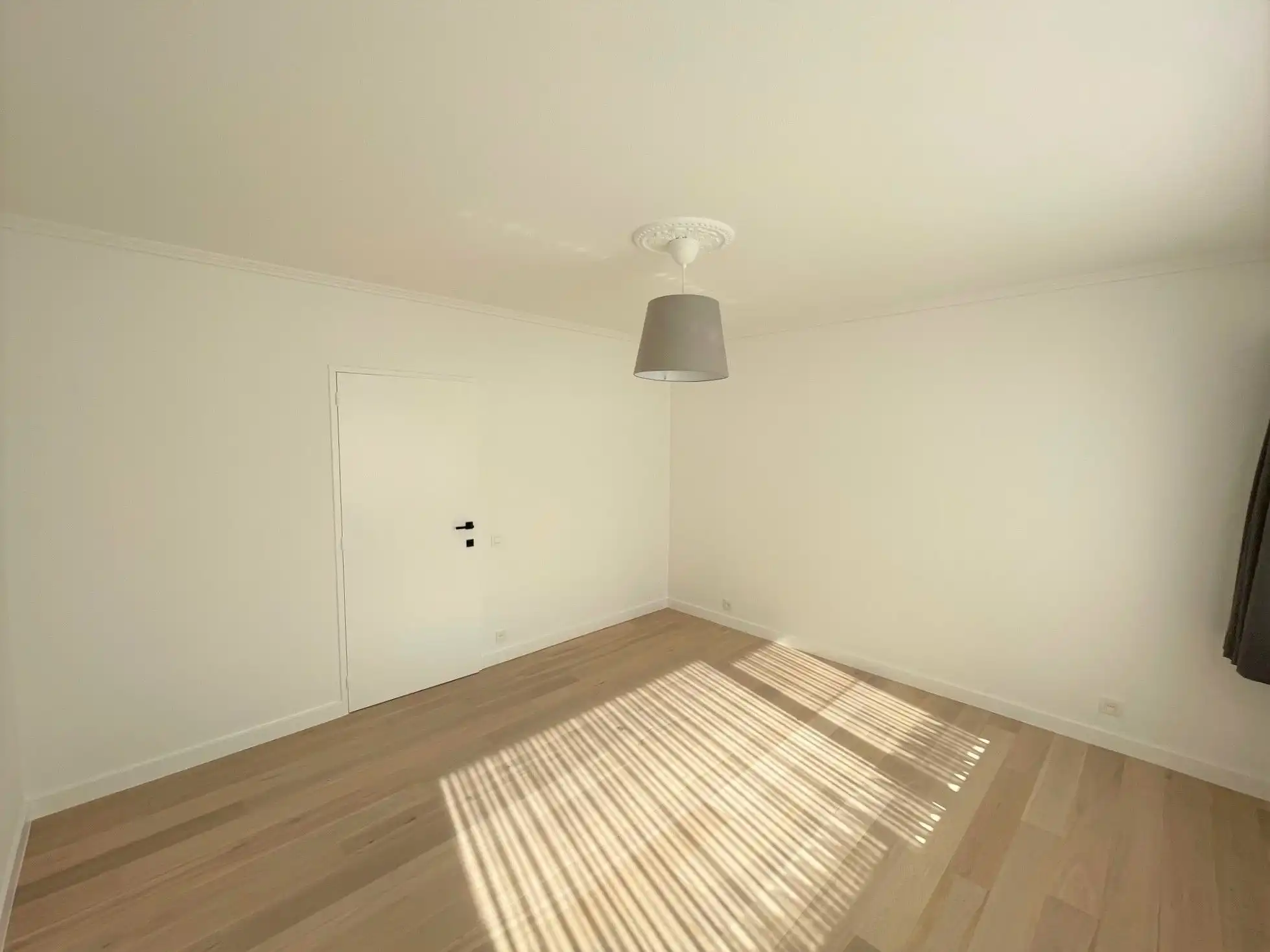 Modern gelijkvloersappartement met garage, in hartje Kapellen. foto 7
