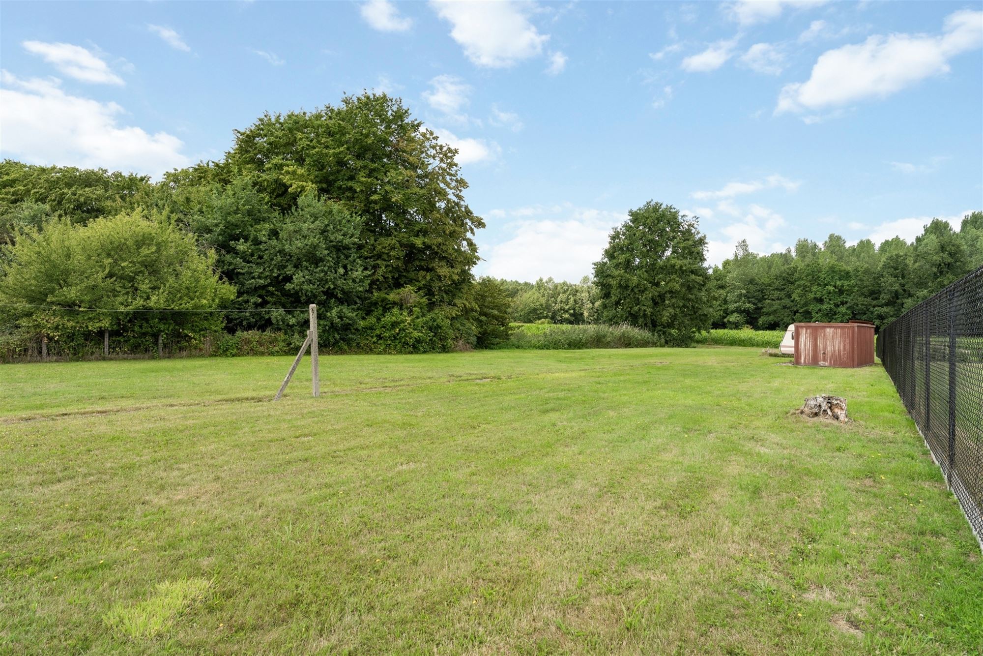 WONING VAN 200M² EN GROTE TUIN VAN 20A92CA TE KERMT foto 23