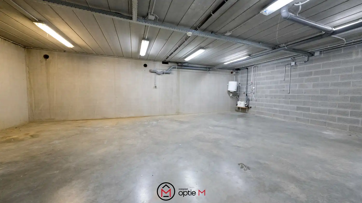 Handelsruimte met appartement te koop in Merem, Bilzen-Hoeselt foto 9