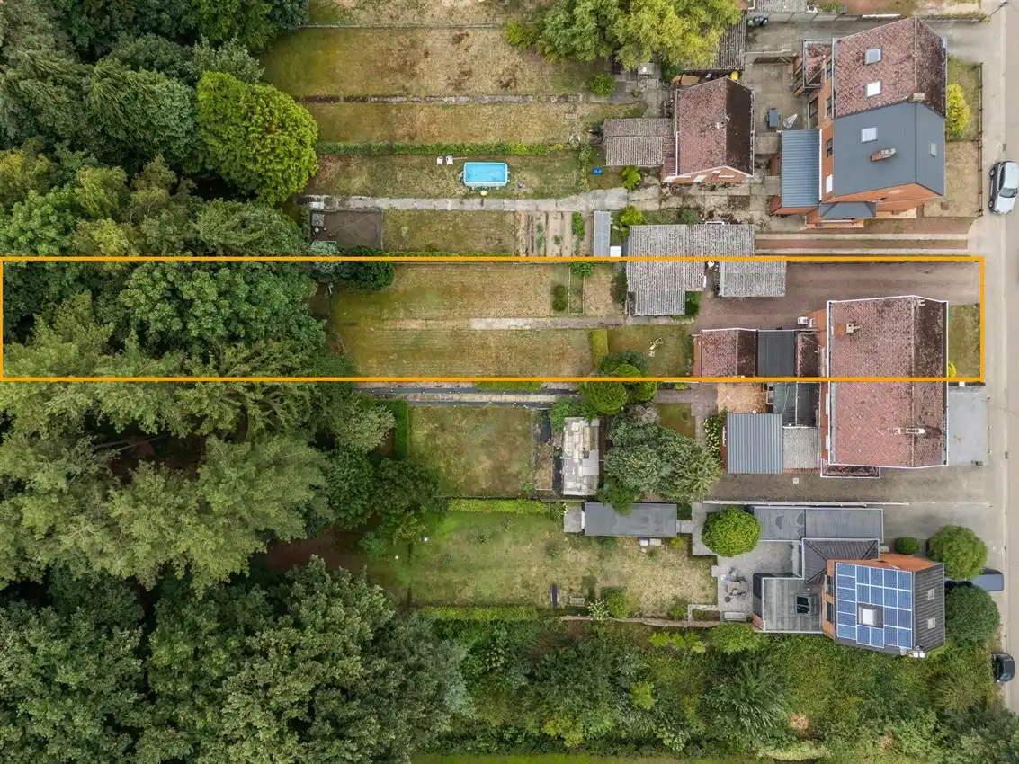 Hoofdfoto van de publicatie: bosrijk, 11 are, uitbreiding mogelijk, gewelfd gebouw