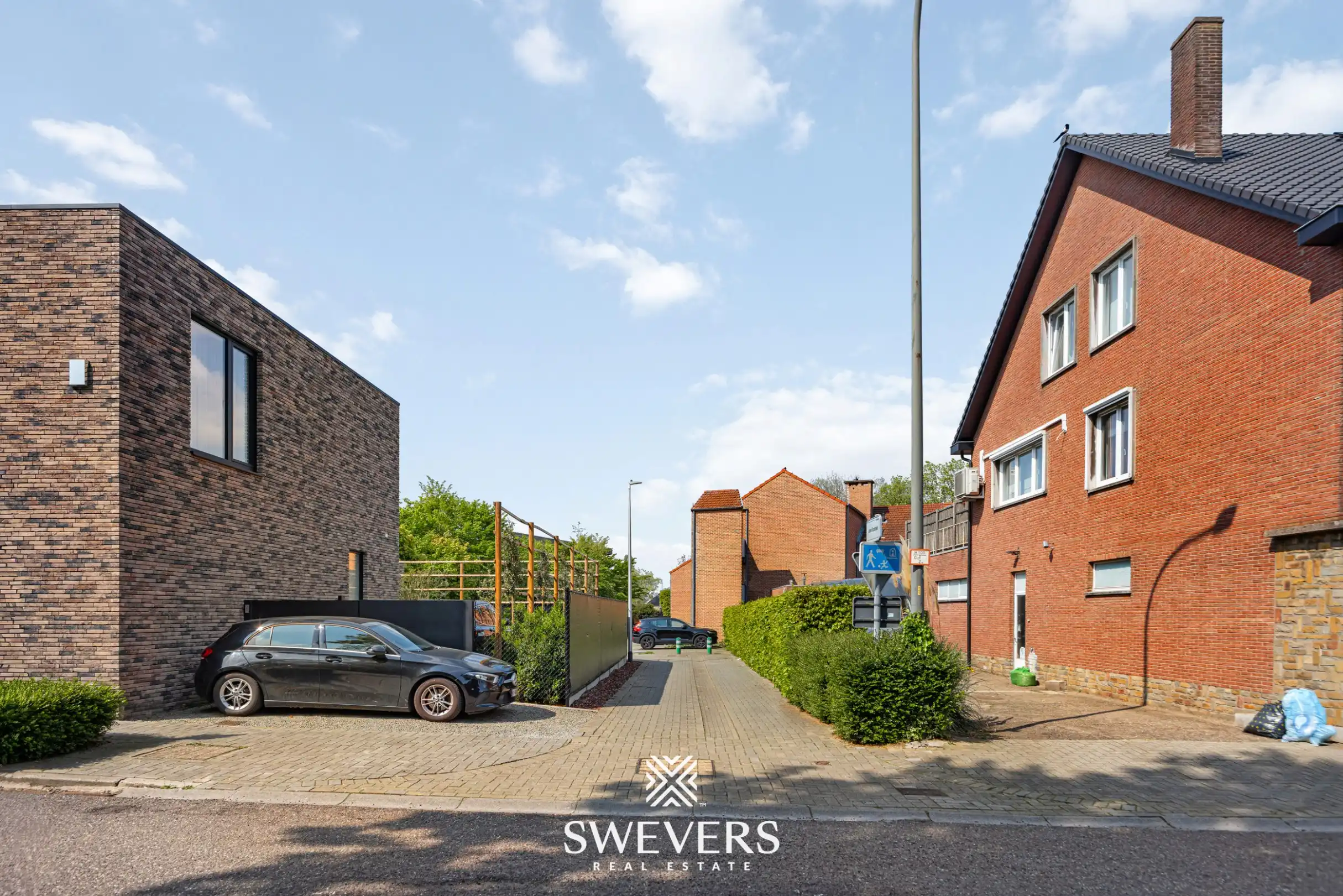 Exclusieve bouwopportuniteit: Bouwgrond mét garage en parking op charmant woonerf in Runkst foto 15