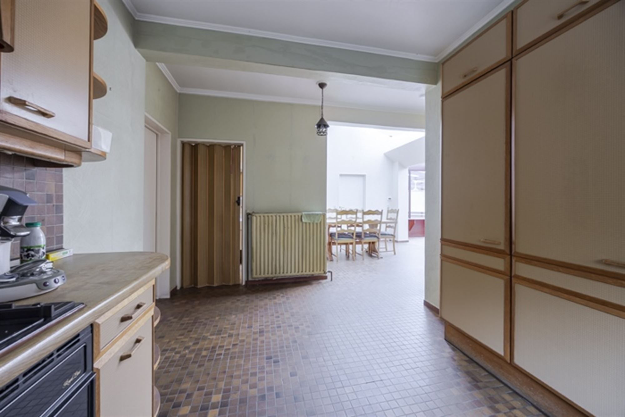 Landhuis met bijgebouwen op 3835 m² op rustige ligging foto 11