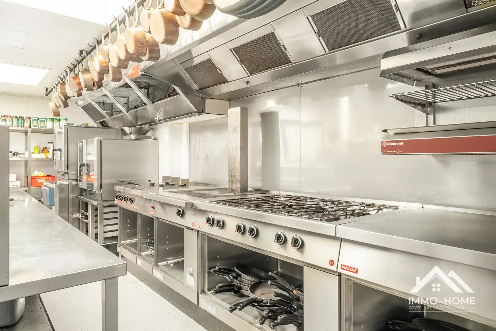 Prachtige gerenoveerde brasserie met appartement!  foto 25