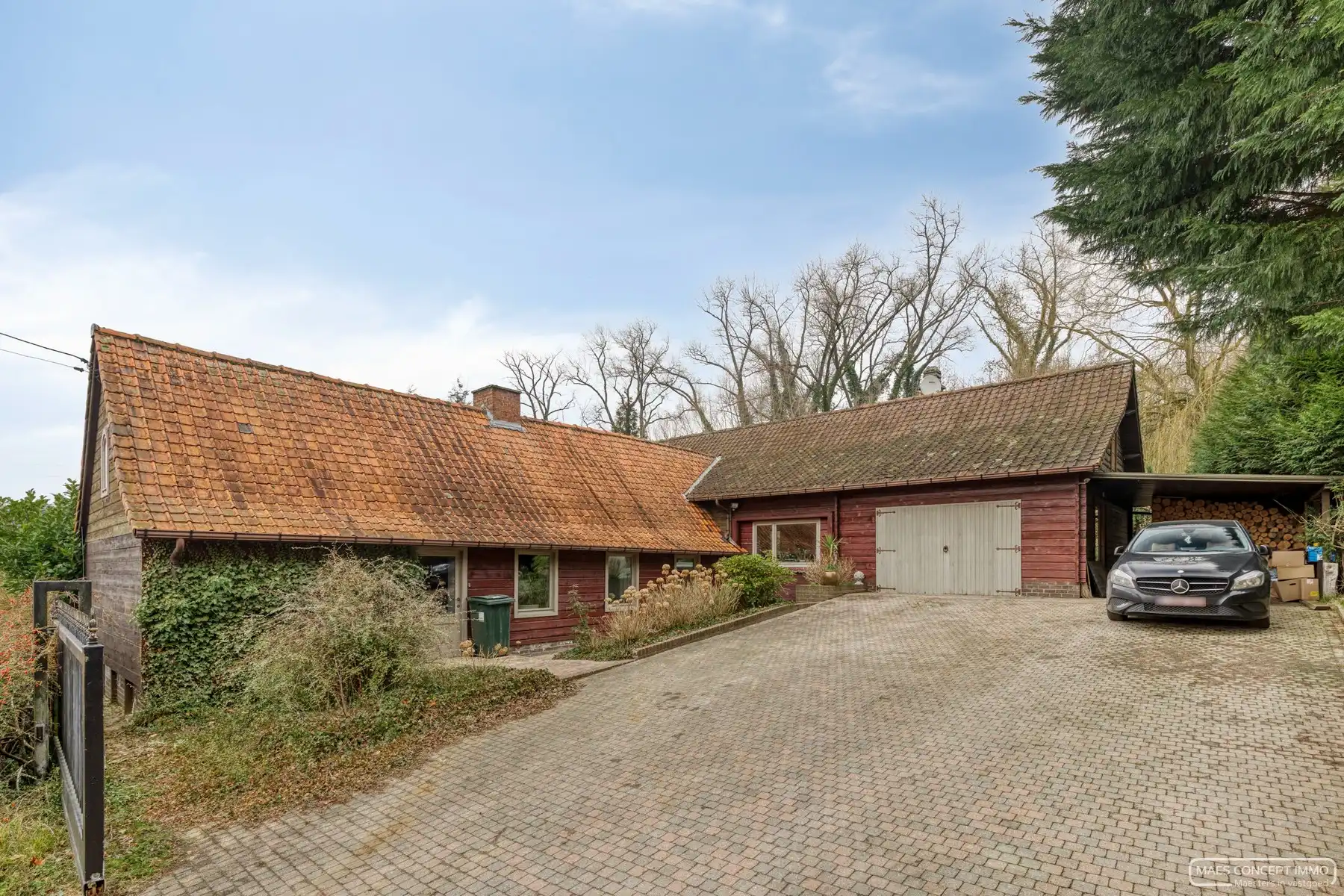 Rustig gelegen woning op unieke locatie op perceel van 5400 m2 foto 2