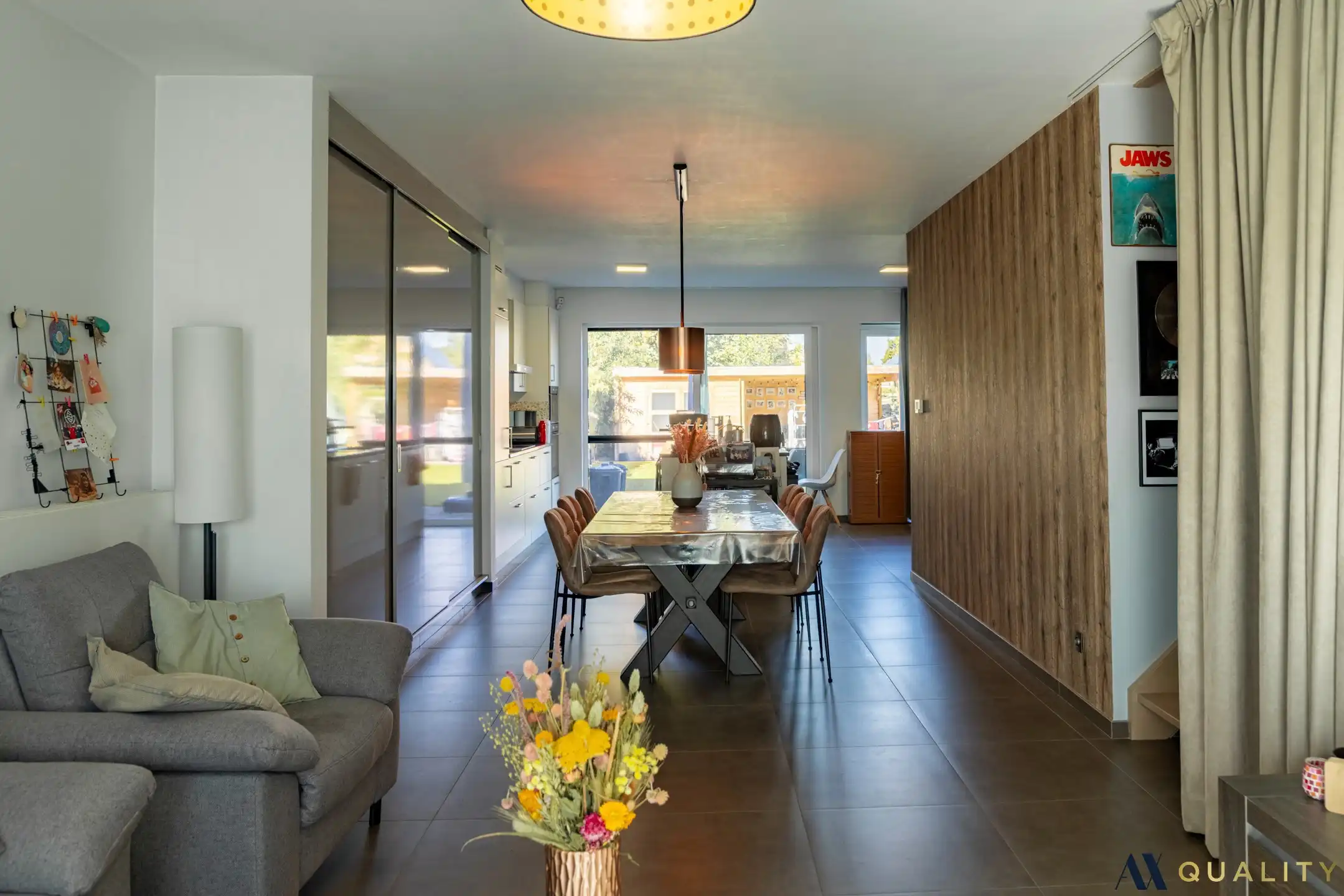 Rustig gelegen, instapklare woning met 4 slaapkamers en aangelegde tuin foto 7