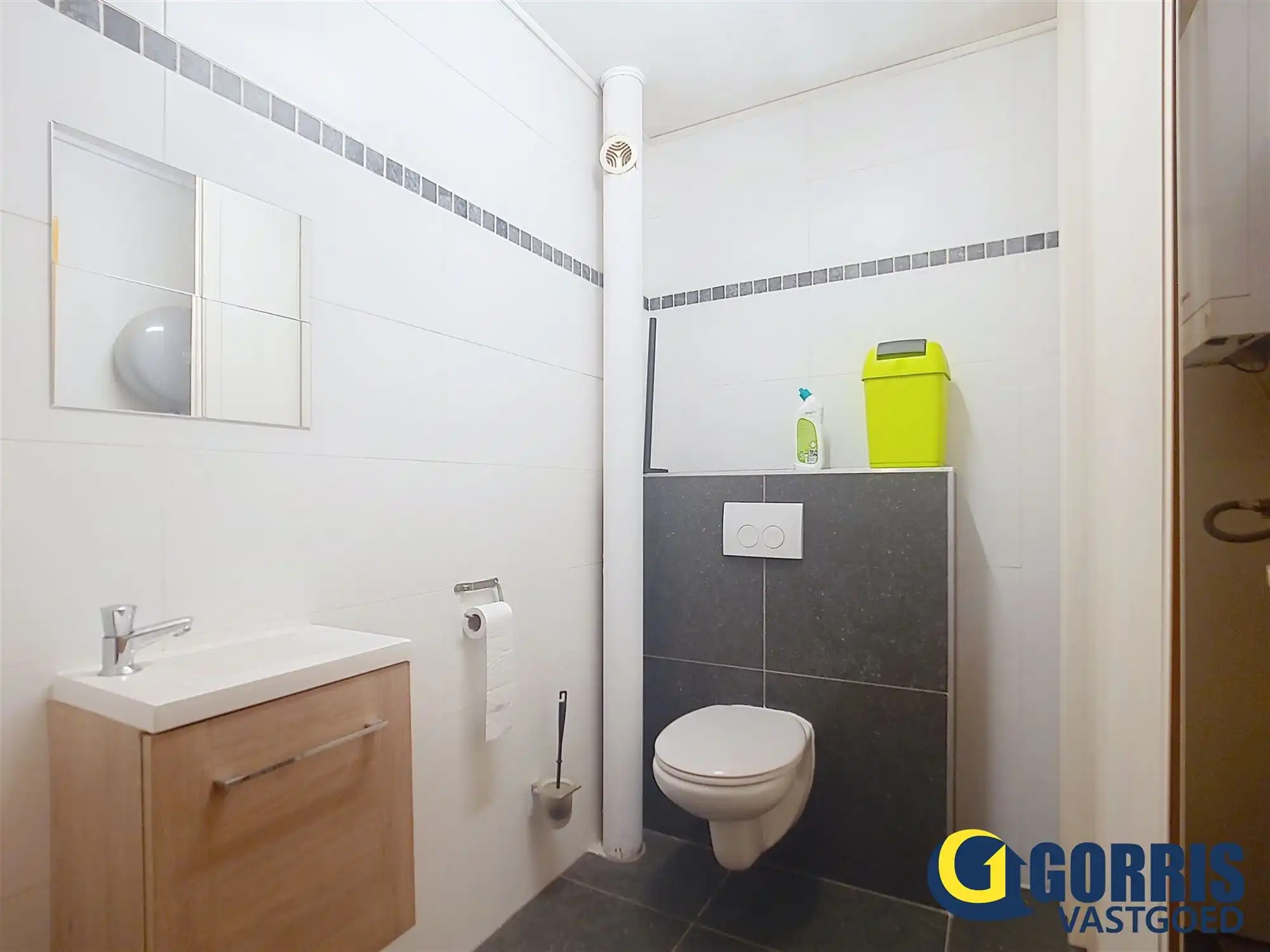 Gerenoveerd 3 slaapkamer appartement foto 7