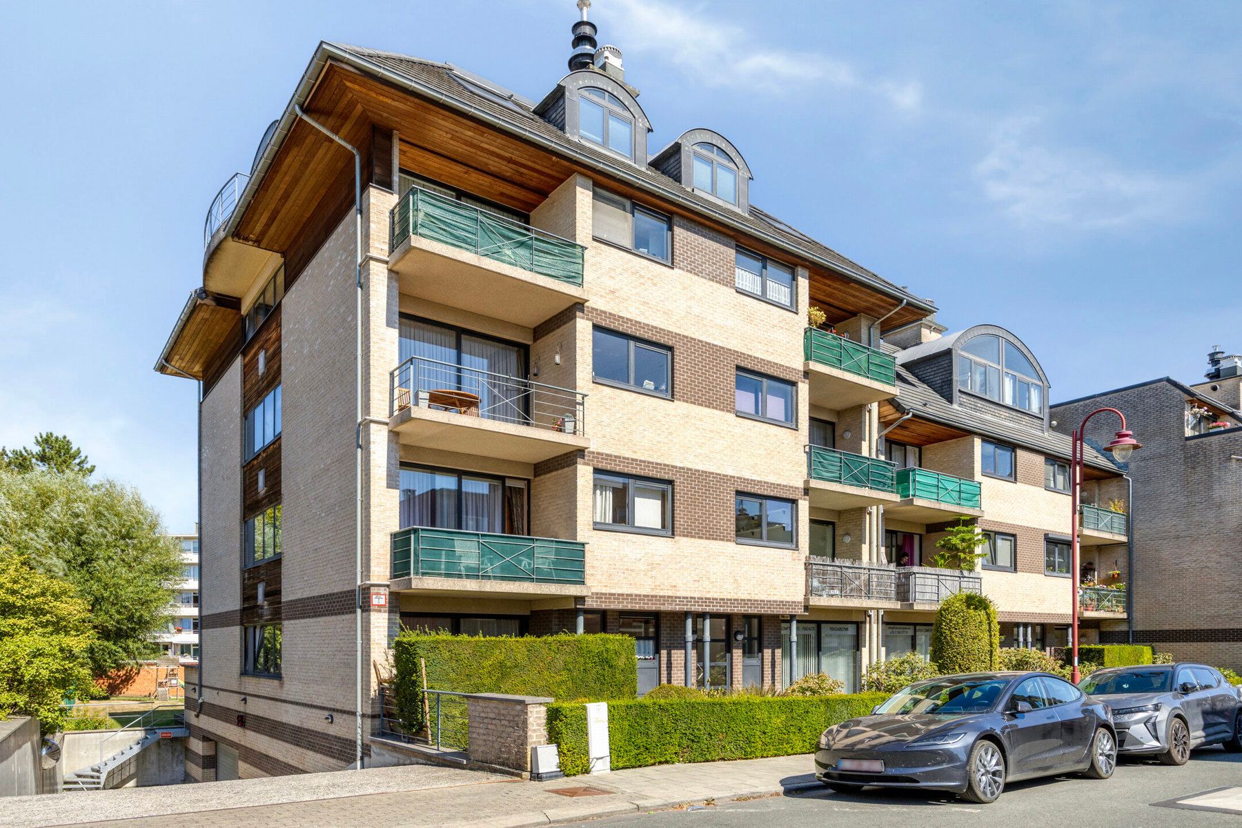 Instapklaar appartement met 2 slaapkamers, aangenaam terras foto 3