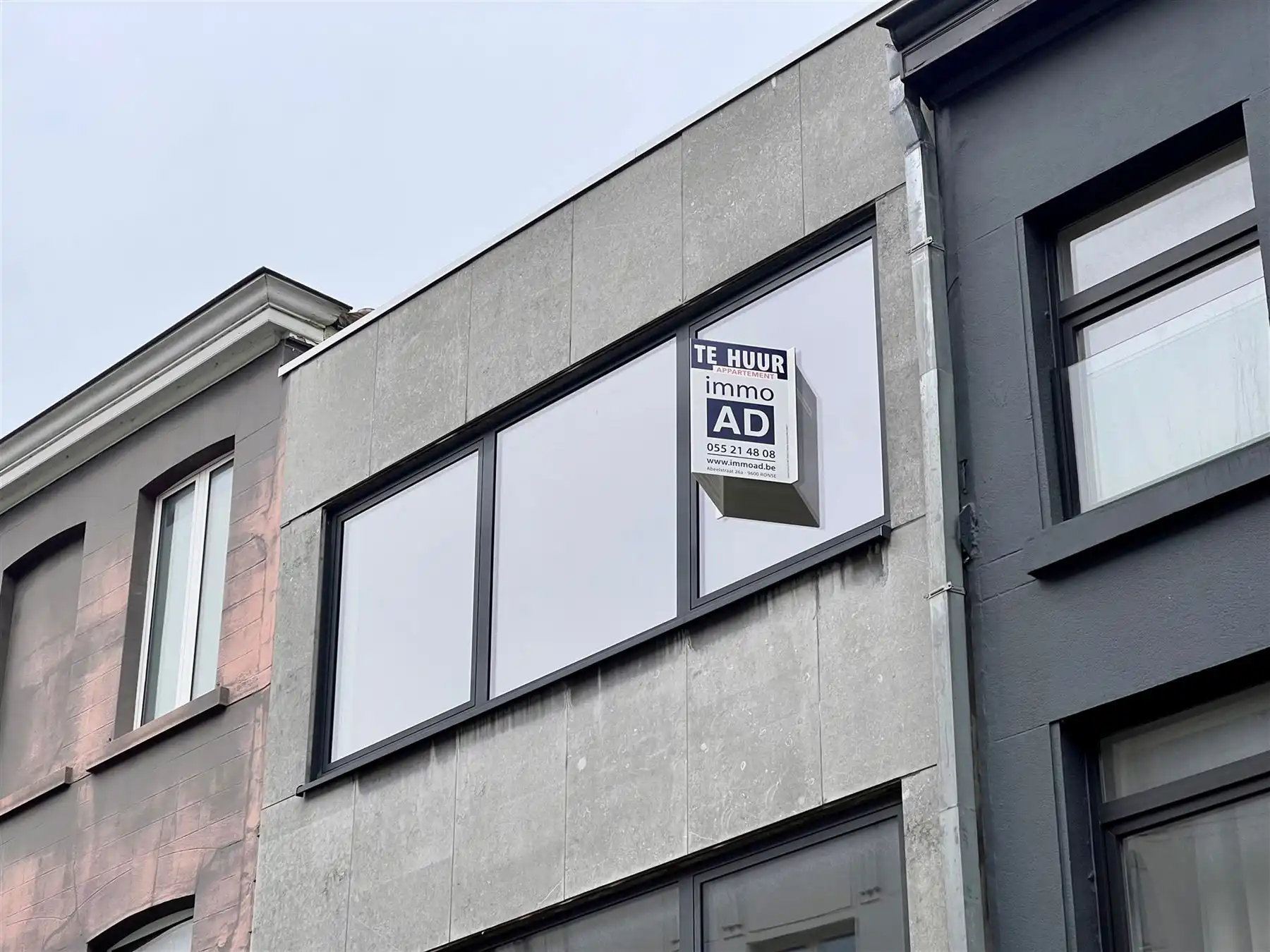 Opgefrist, praktisch en centraal gelegen appartement foto 11