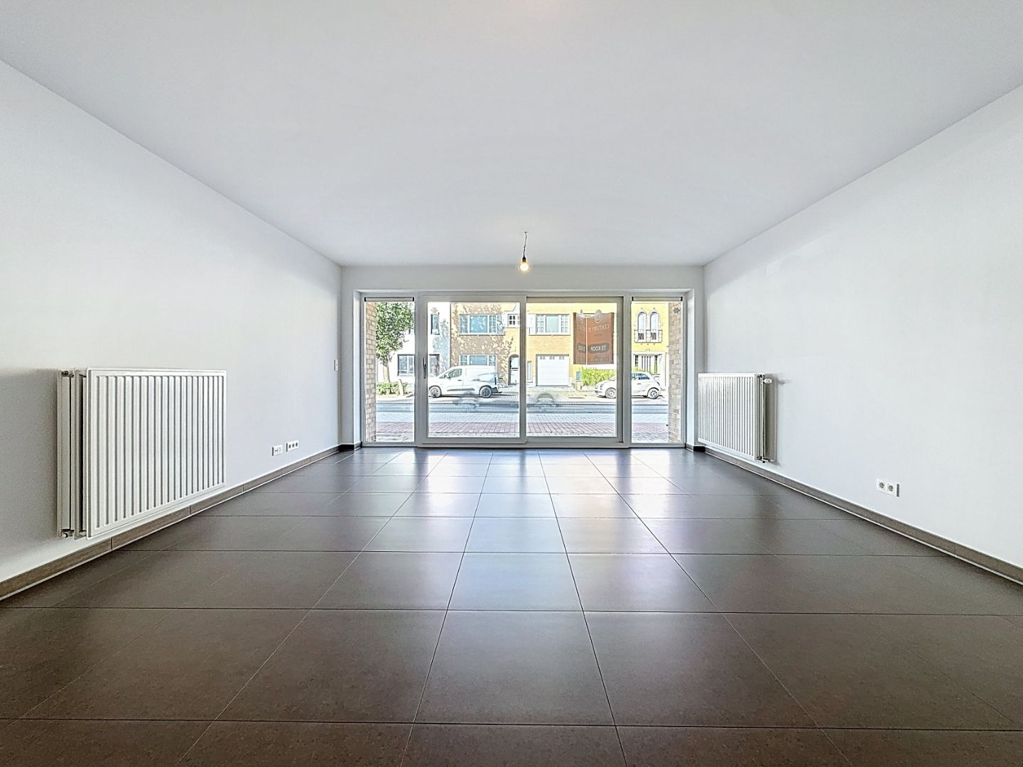 Centraal gelegen appartement met 2 slaapkamers te Nieuwpoort-Stad. foto 2