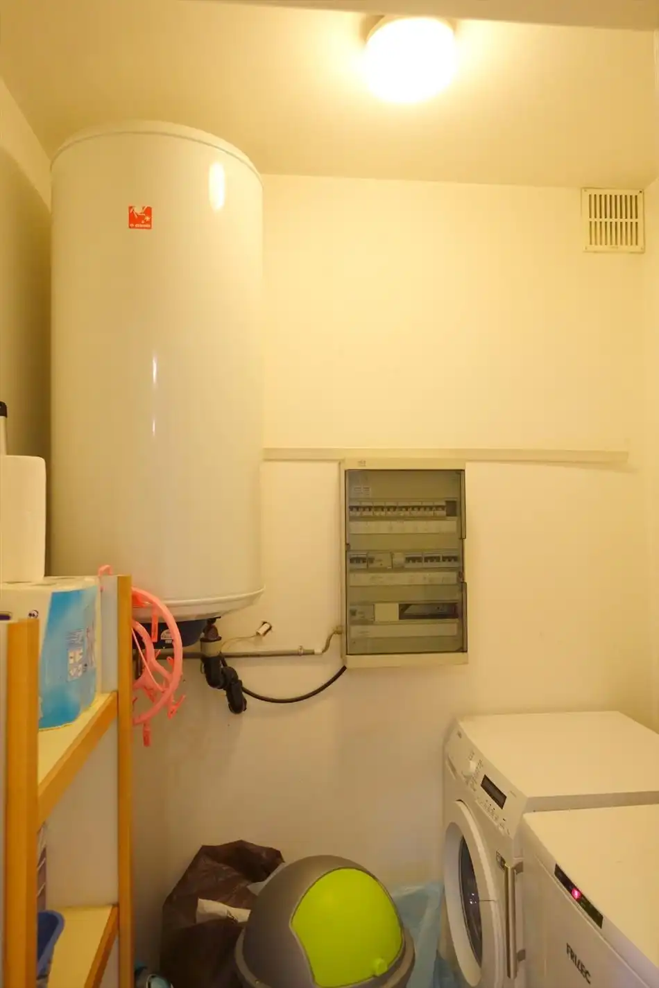 Gezellig appartement op uitstekende ligging met zonnige tuin foto 7