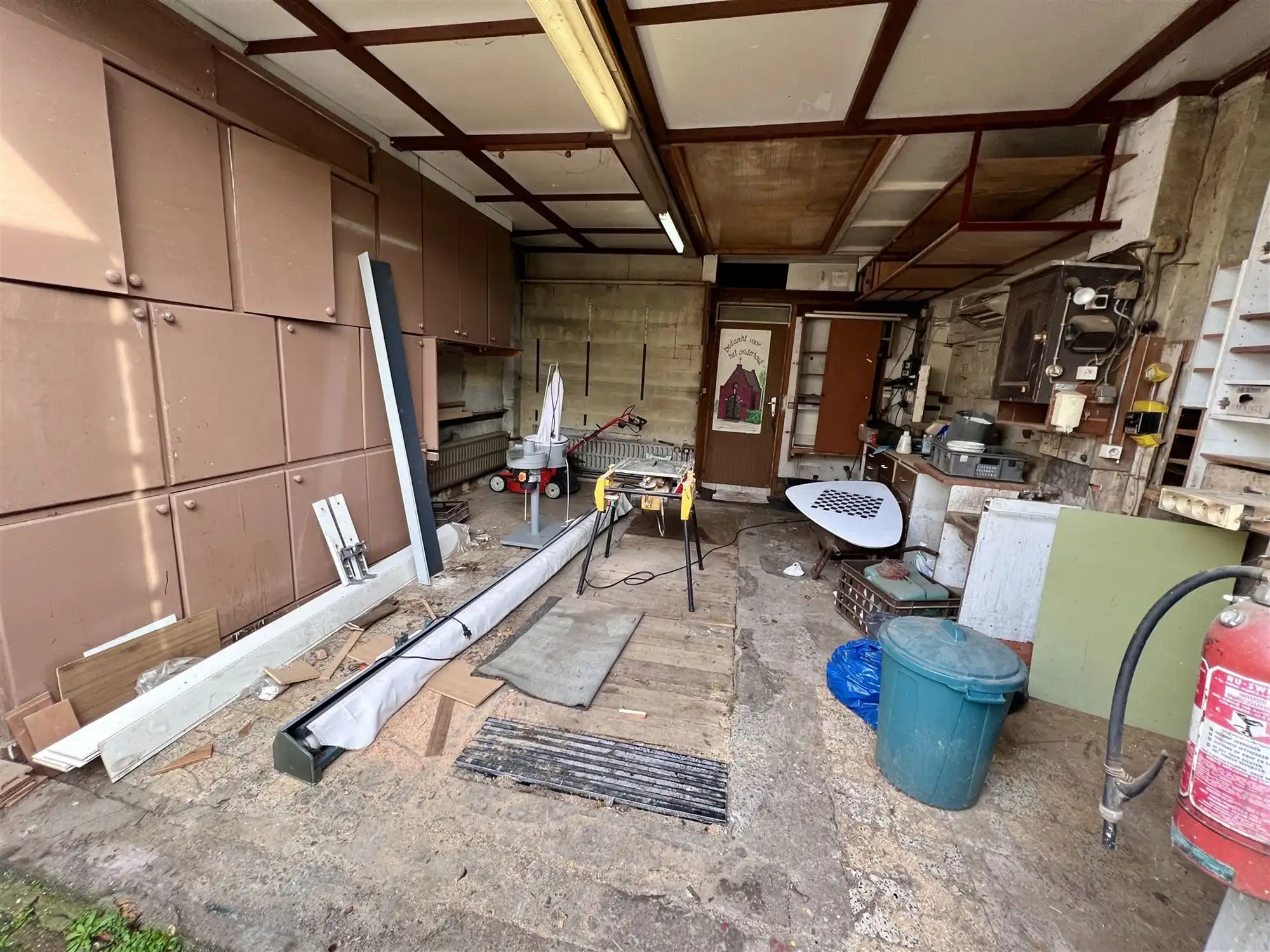 Gelijkvloers op te frissen pareltje te koop in Baarle-Hertog foto 23