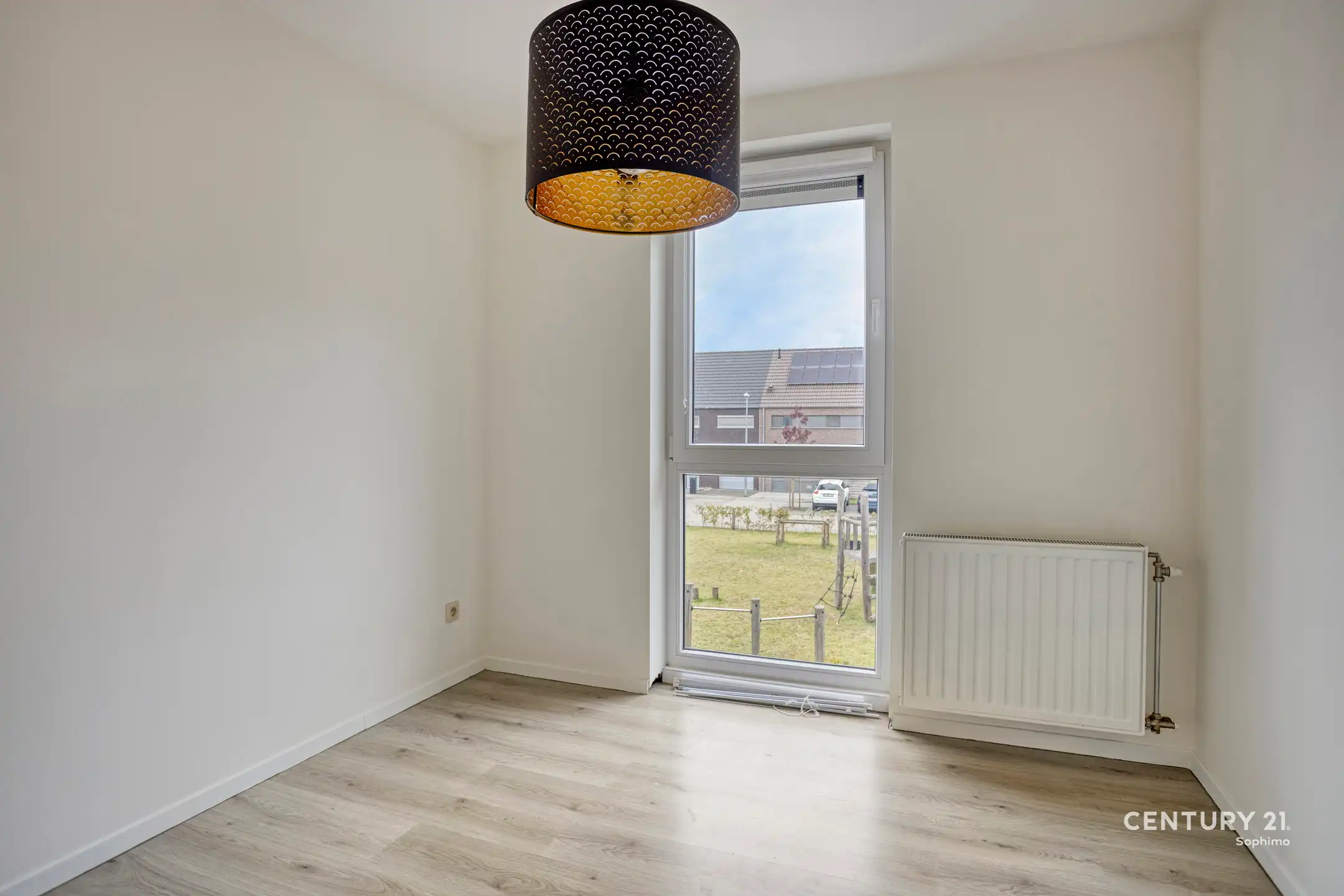 Instapklare woning met 4 slaapkamers op een rustige locatie  foto 15