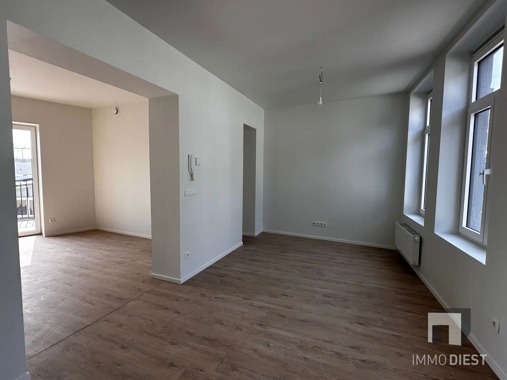 Knap appartement met terras en 2 slpks - centrum Diest - veel lichtinval foto 5