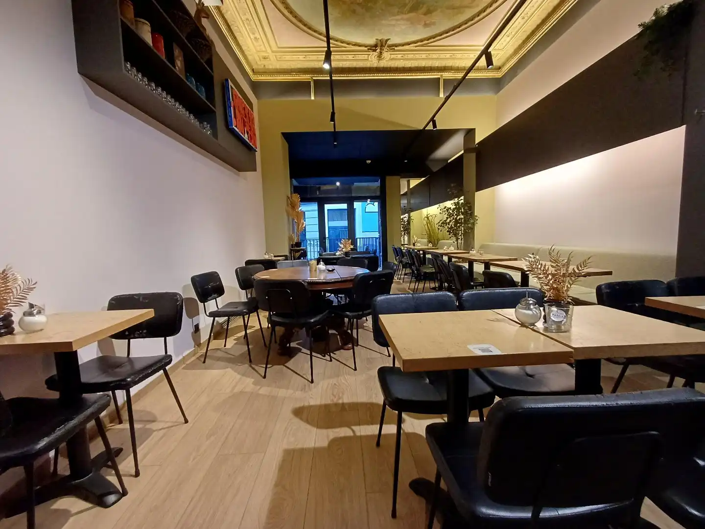 Instapklare pop-upruimte op de Nationalestraat foto 3