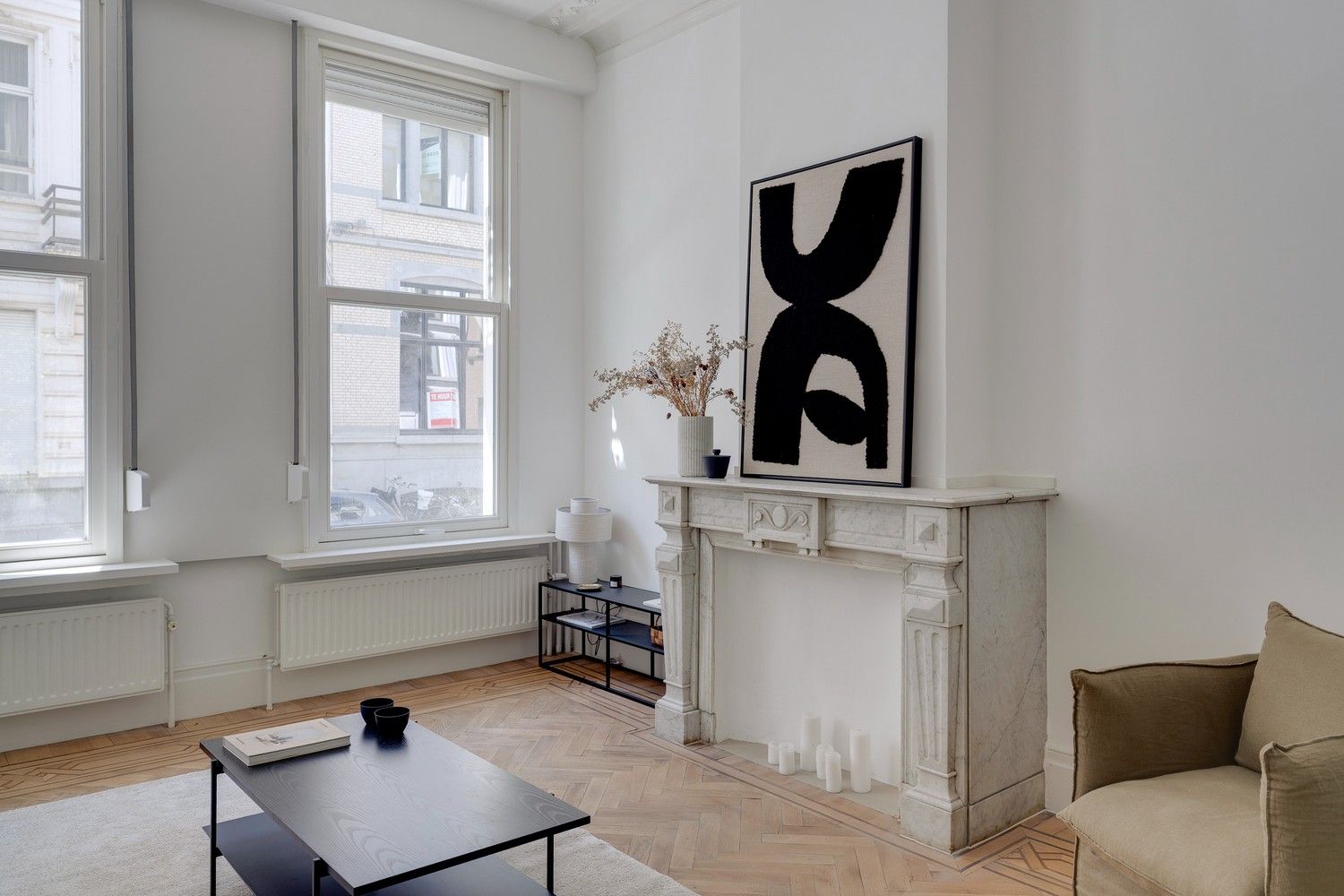 Karaktervol herenhuis met 6 slaapkamers, stadstuin en hoogwaardige afwerking foto 3
