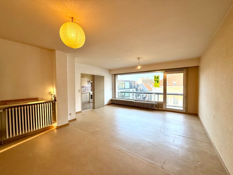 Ruim appartement met 2 slaapkamers en overdekt terrasje foto 3