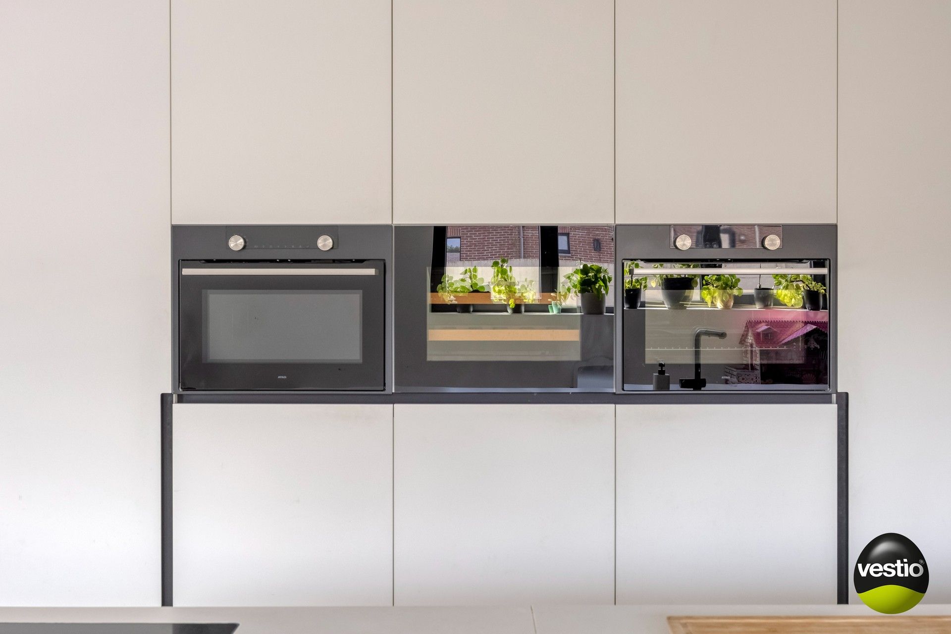 GERENOVEERDE, ENERGIEZUINIGE WONING OP RUSTIGE LOCATIE foto 15