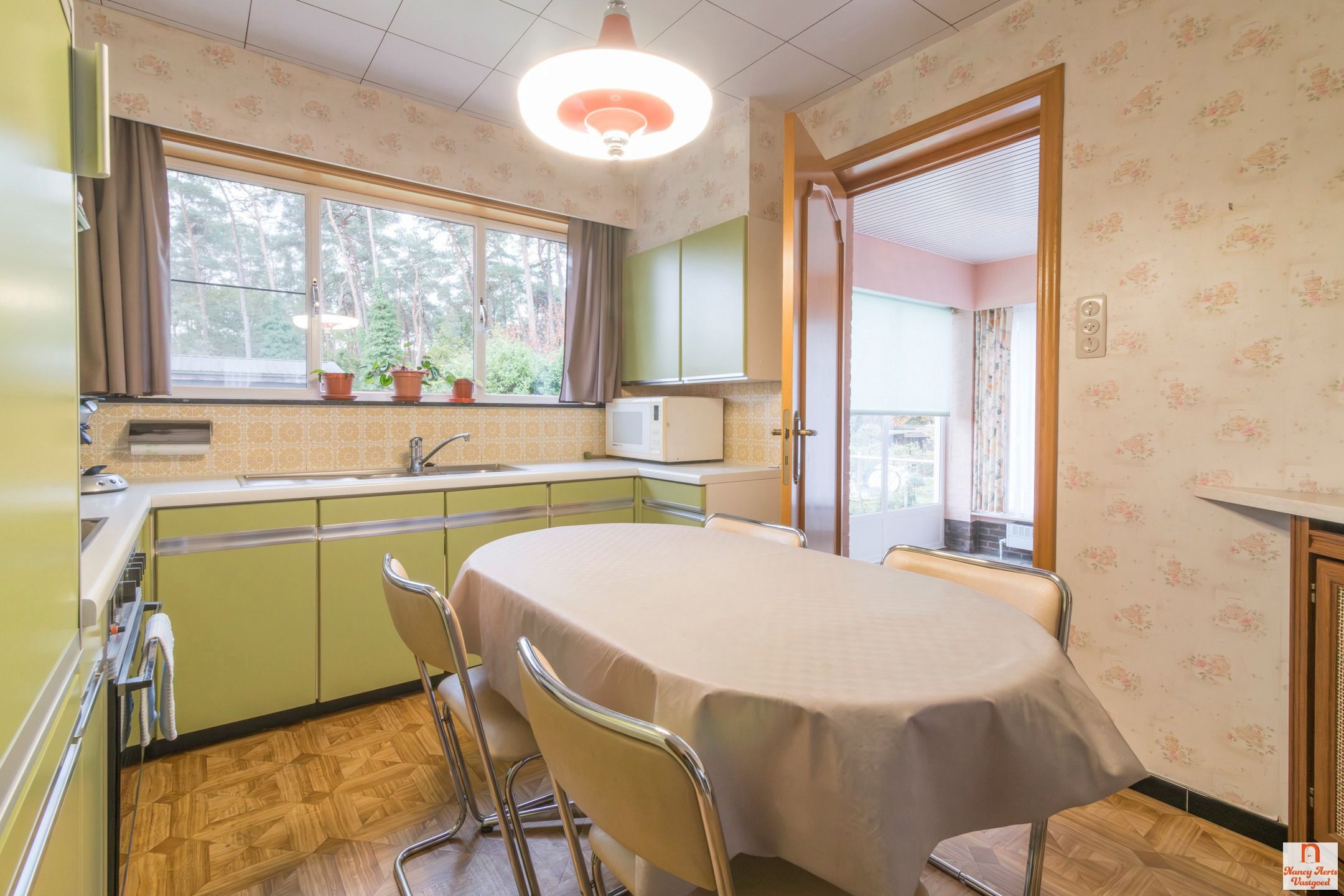 Sfeervolle thuis op een uitzonderlijke ligging in het groen foto 13