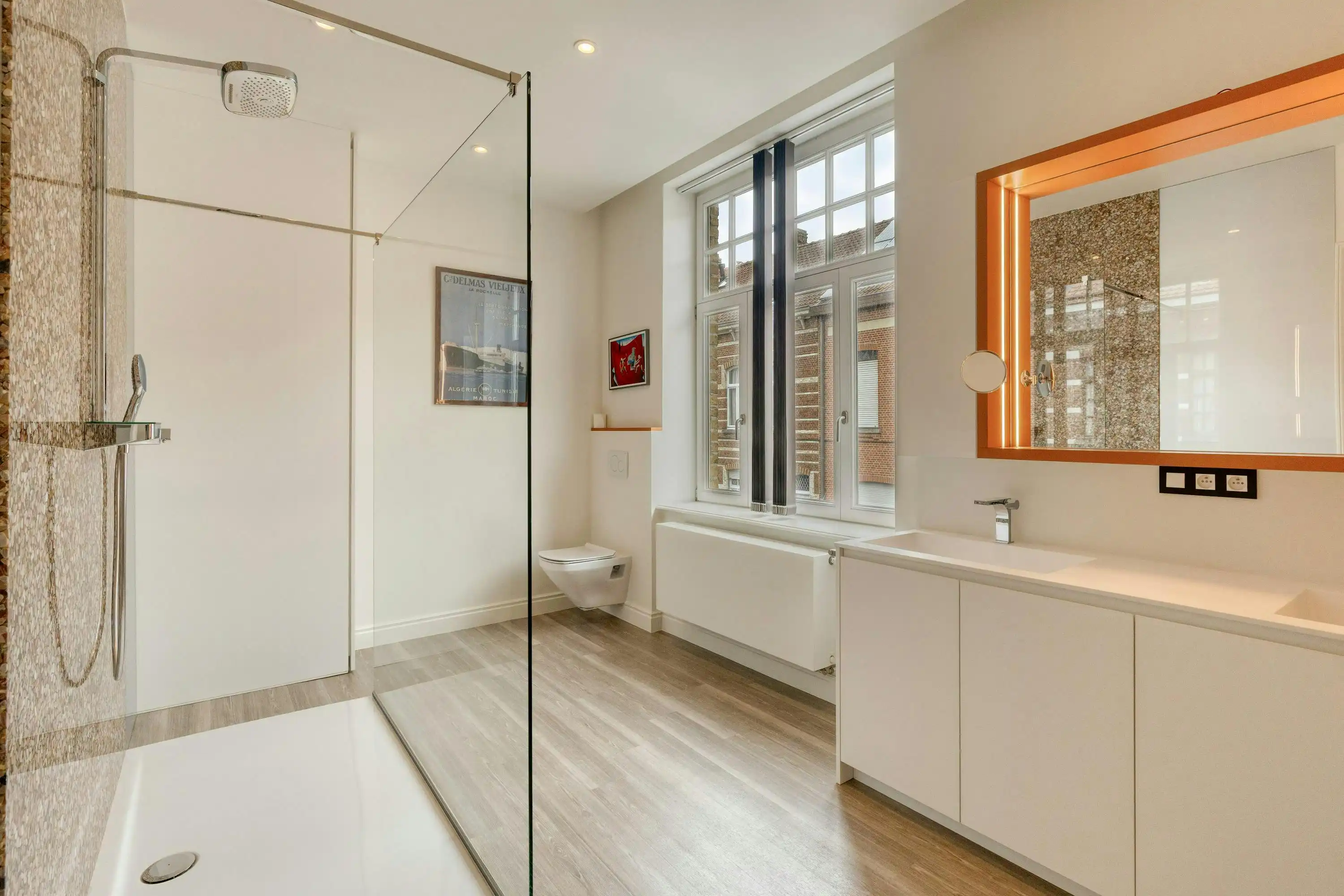 Klassevol huis met 5 slaapkamers, 3 badkamers, garage en ruime tuin te Sint-Kruis (Brugge) foto 15