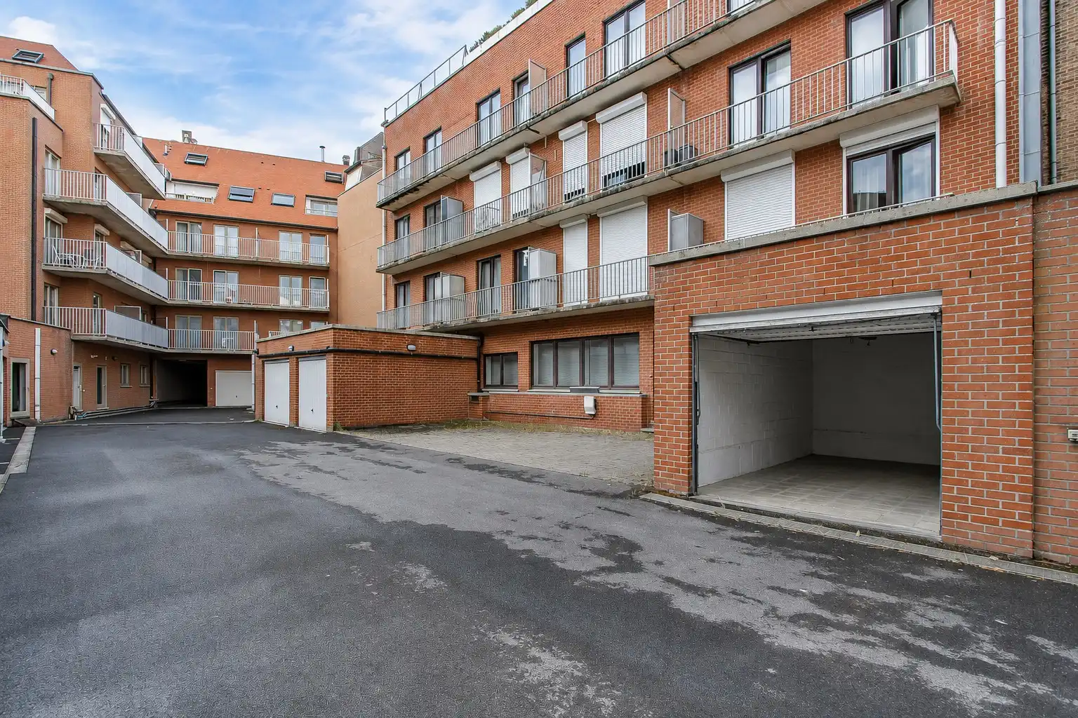garagebox op gelijkvloers niveau te huur  te Knokke Van Bunnenlaan - Zoutelaan  foto 5