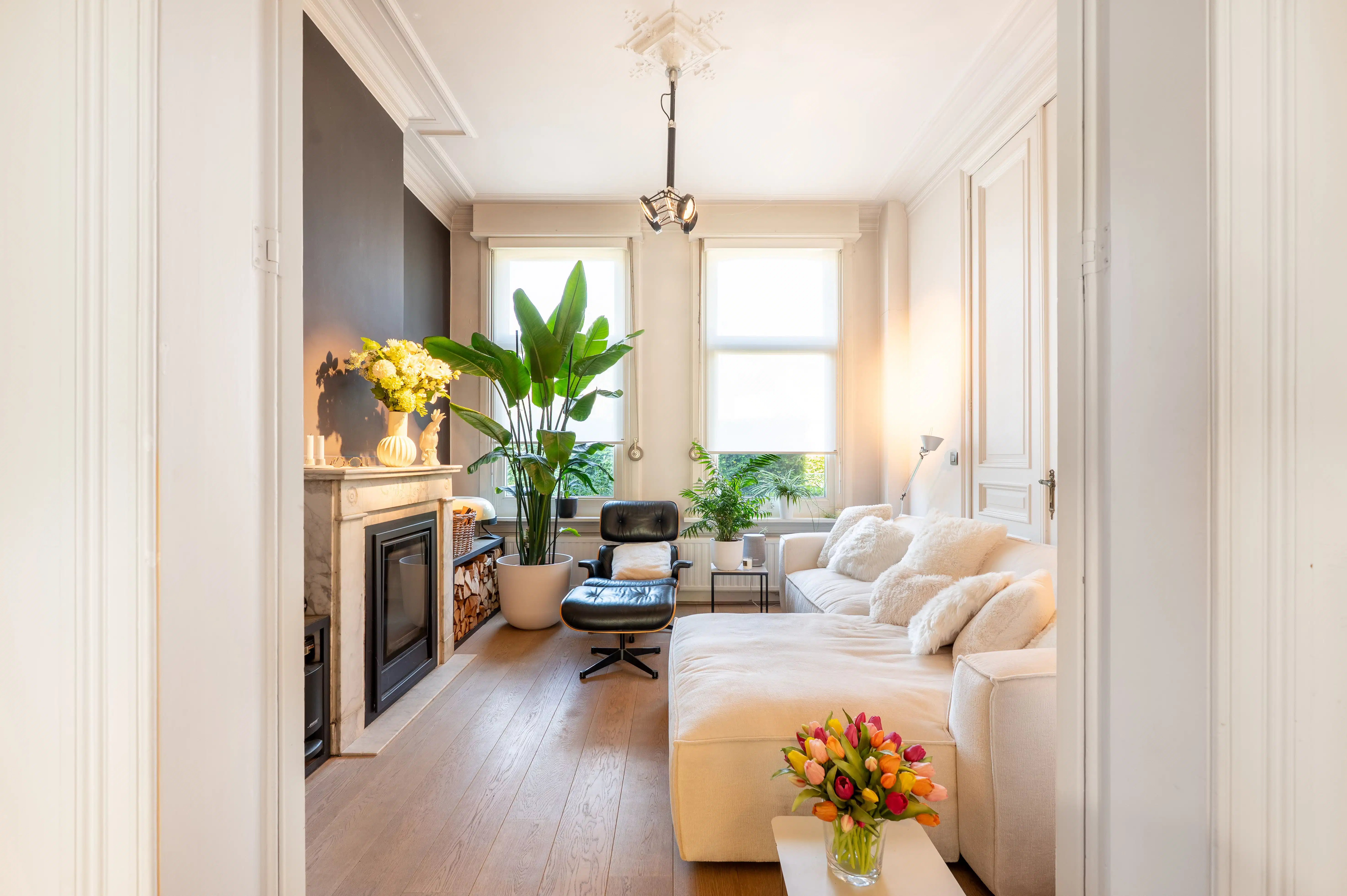 Karaktervolle herenwoning met verwarmd zwembad in hartje Kapellen. foto 5