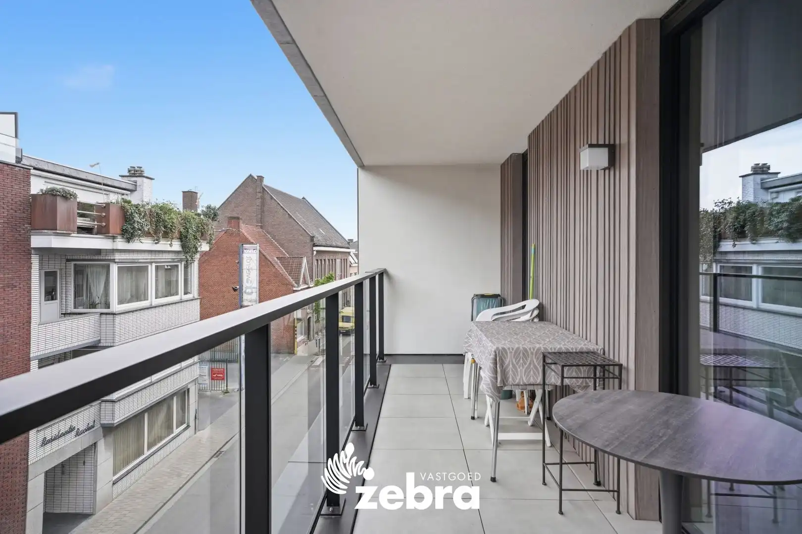 Instapklaar appartement met 2 slaapkamers en terrassen op topligging in Tielt! foto 24